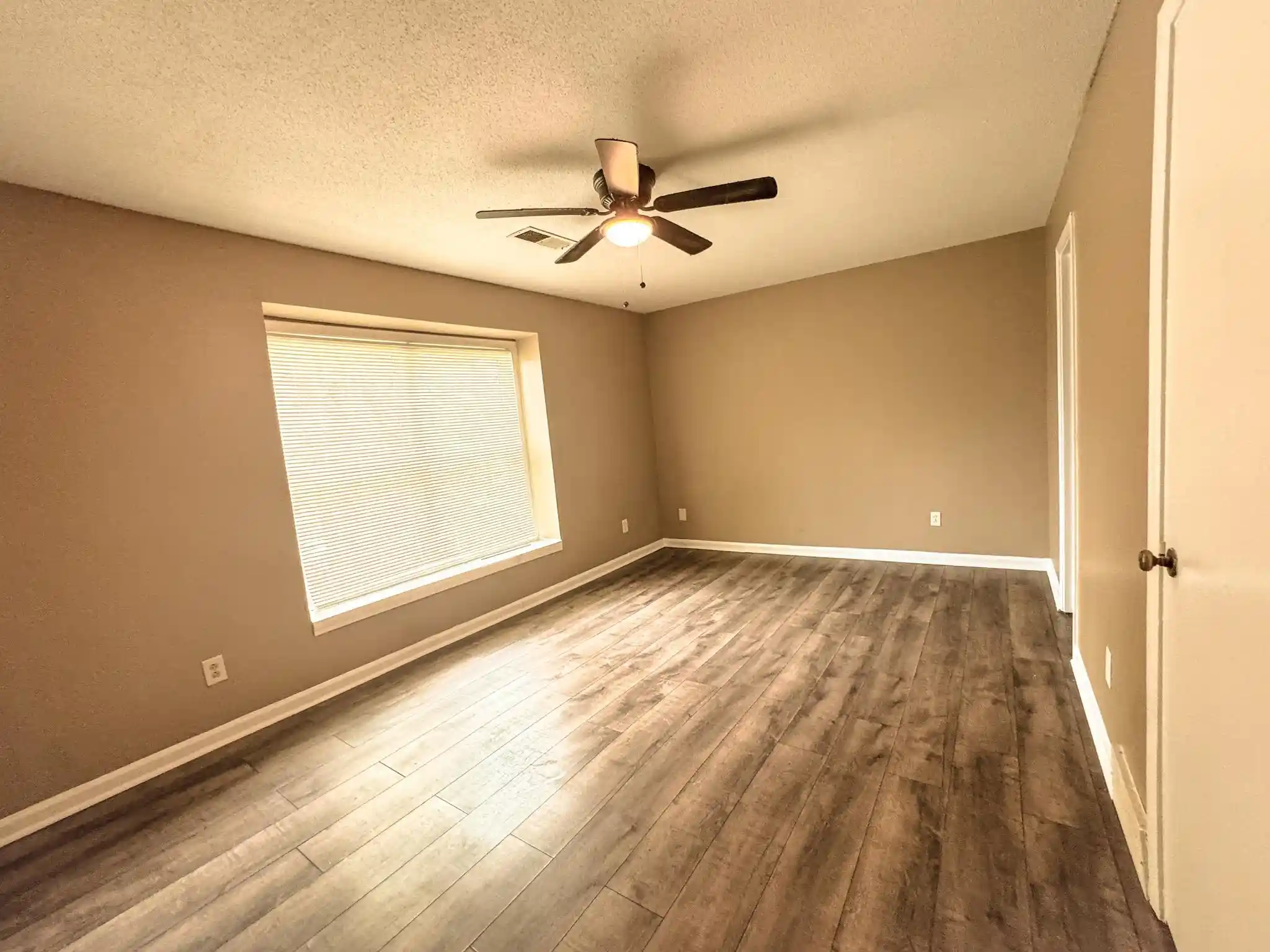 3rd image of 5415 Burton Church Cv, Bartlett, TN 38134 | MLS# 10227297