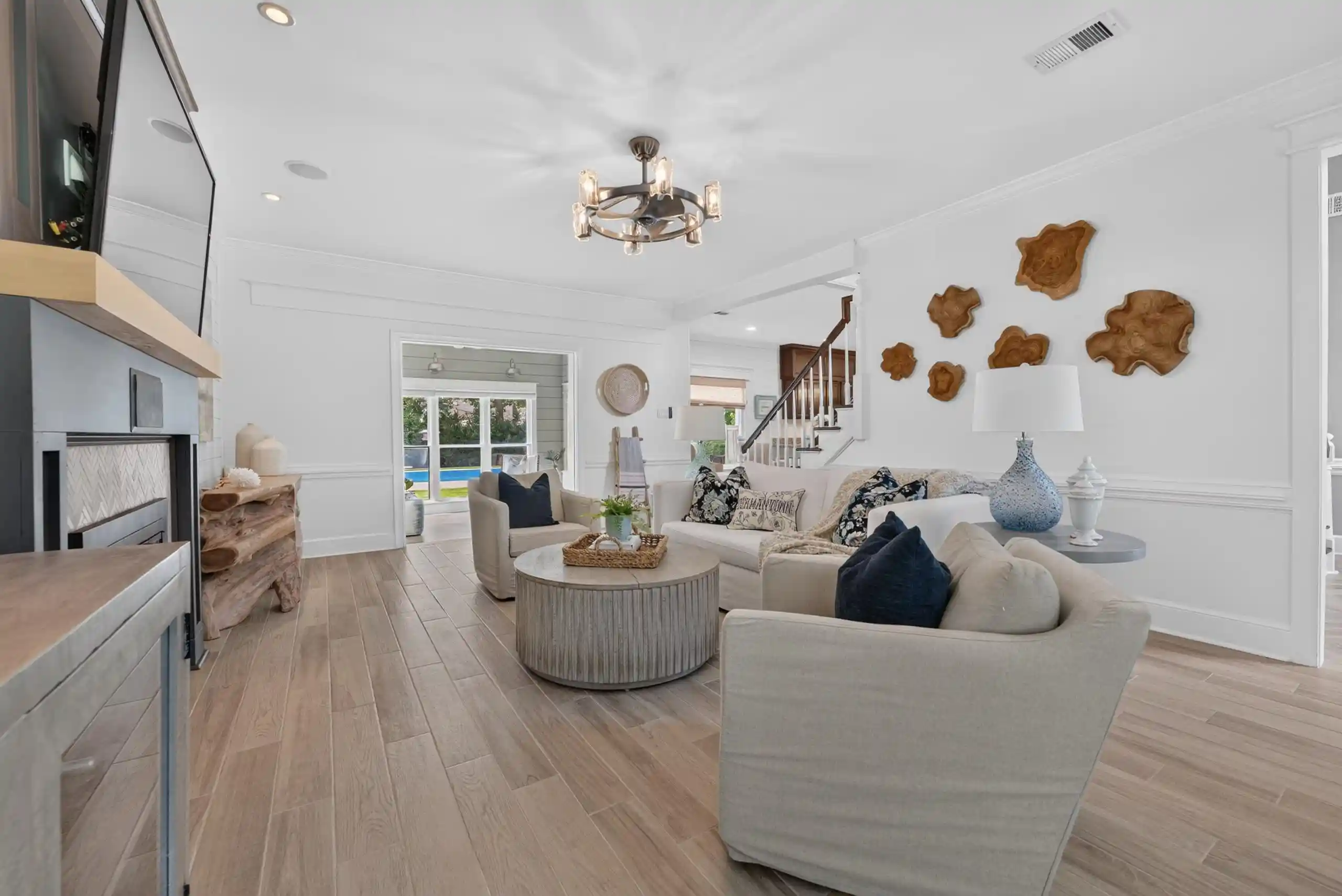 3rd image of 9211 Grey Cliff Dr, Germantown, TN 38139 | MLS# 10227299