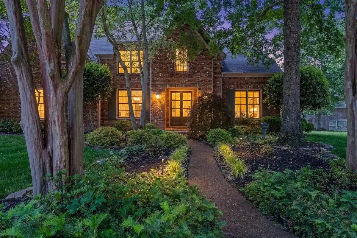 1st image of 3147 Saddlegait Cv, Germantown, TN 38138 | MLS# 10227321