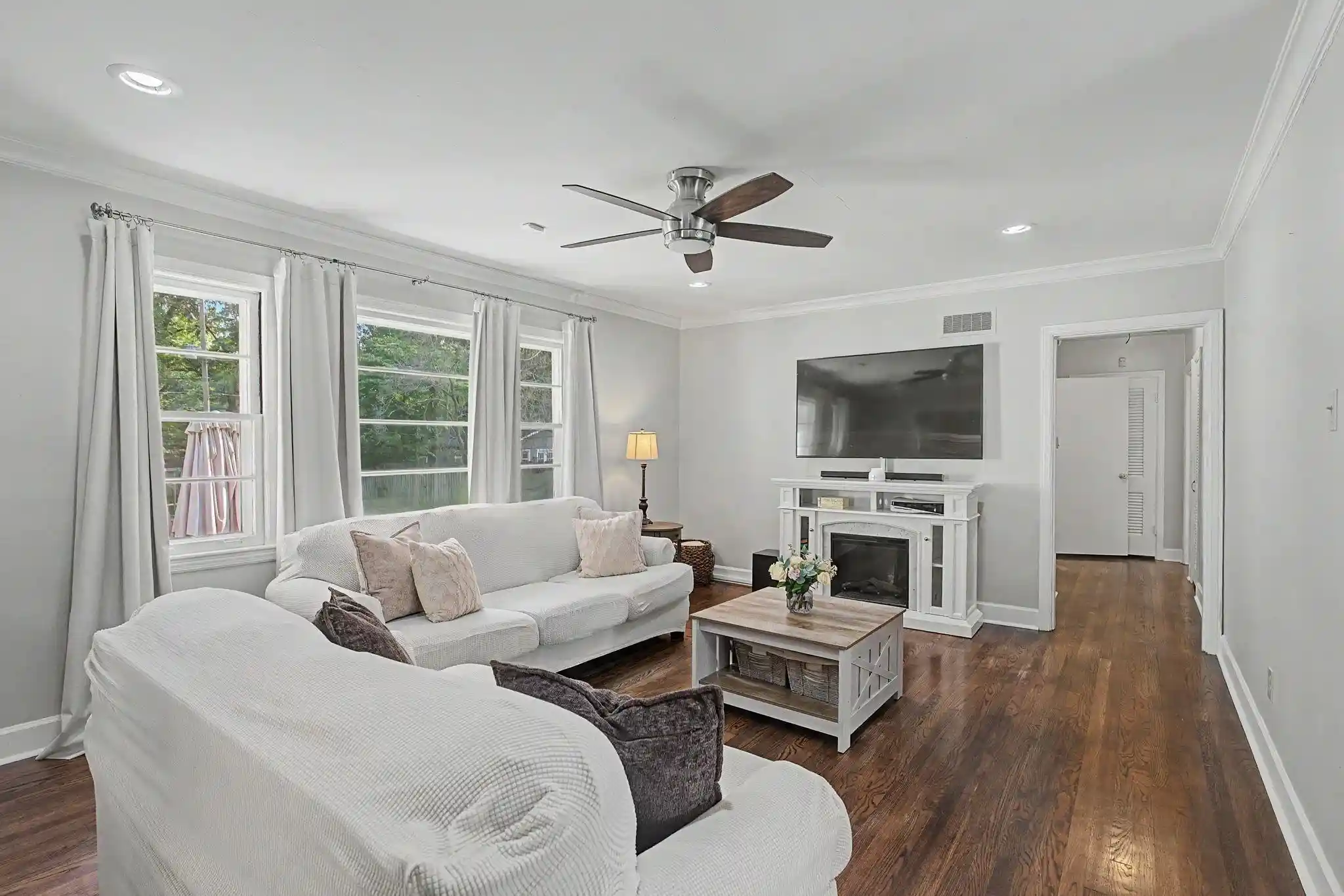 2nd image of 4681 Crossover Ln, Memphis, TN 38117 | MLS# 10227335