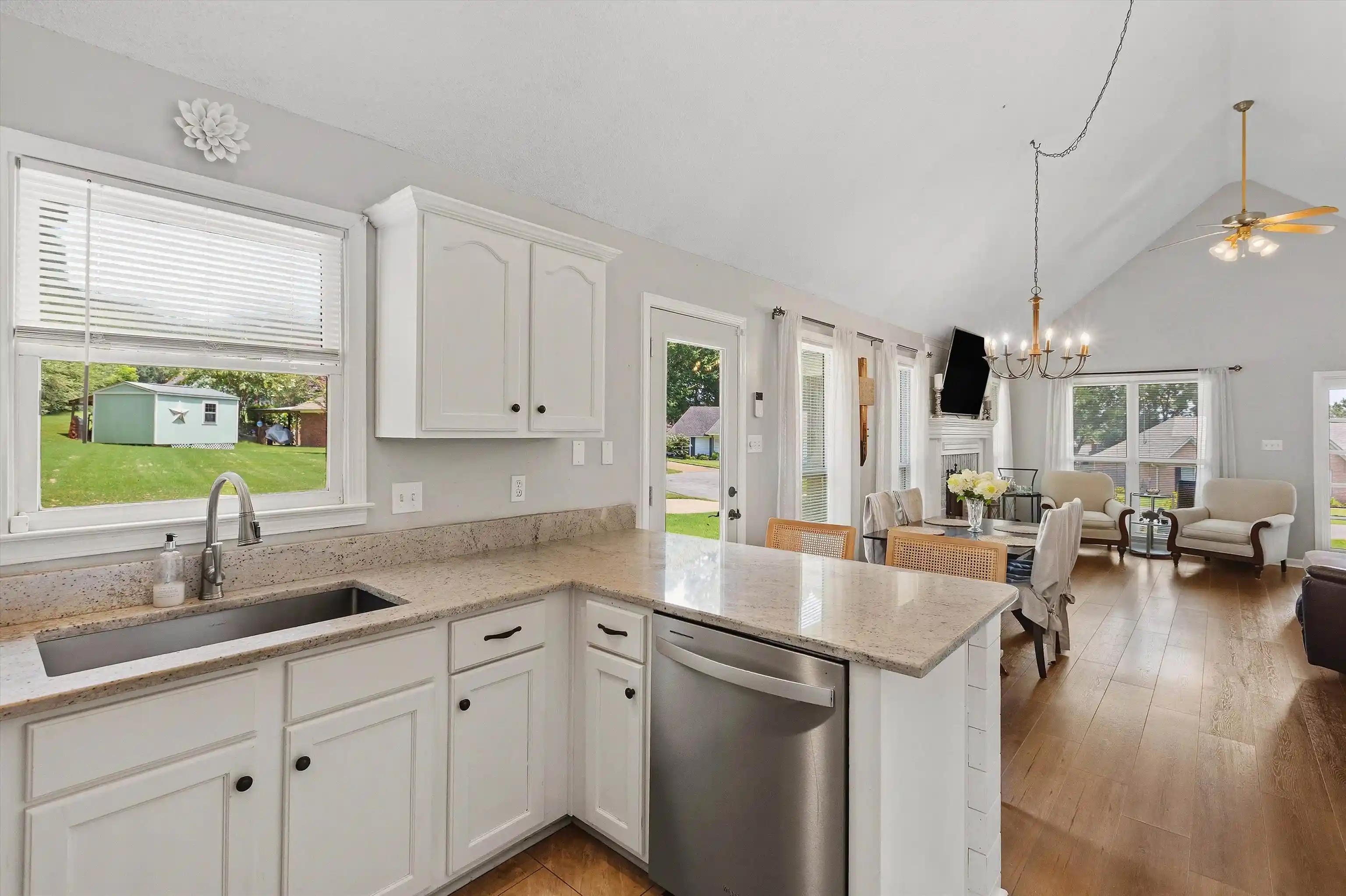 2nd image of 11064 Bonnie Creek Cv, Arlington, TN 38002 | MLS# 10227343