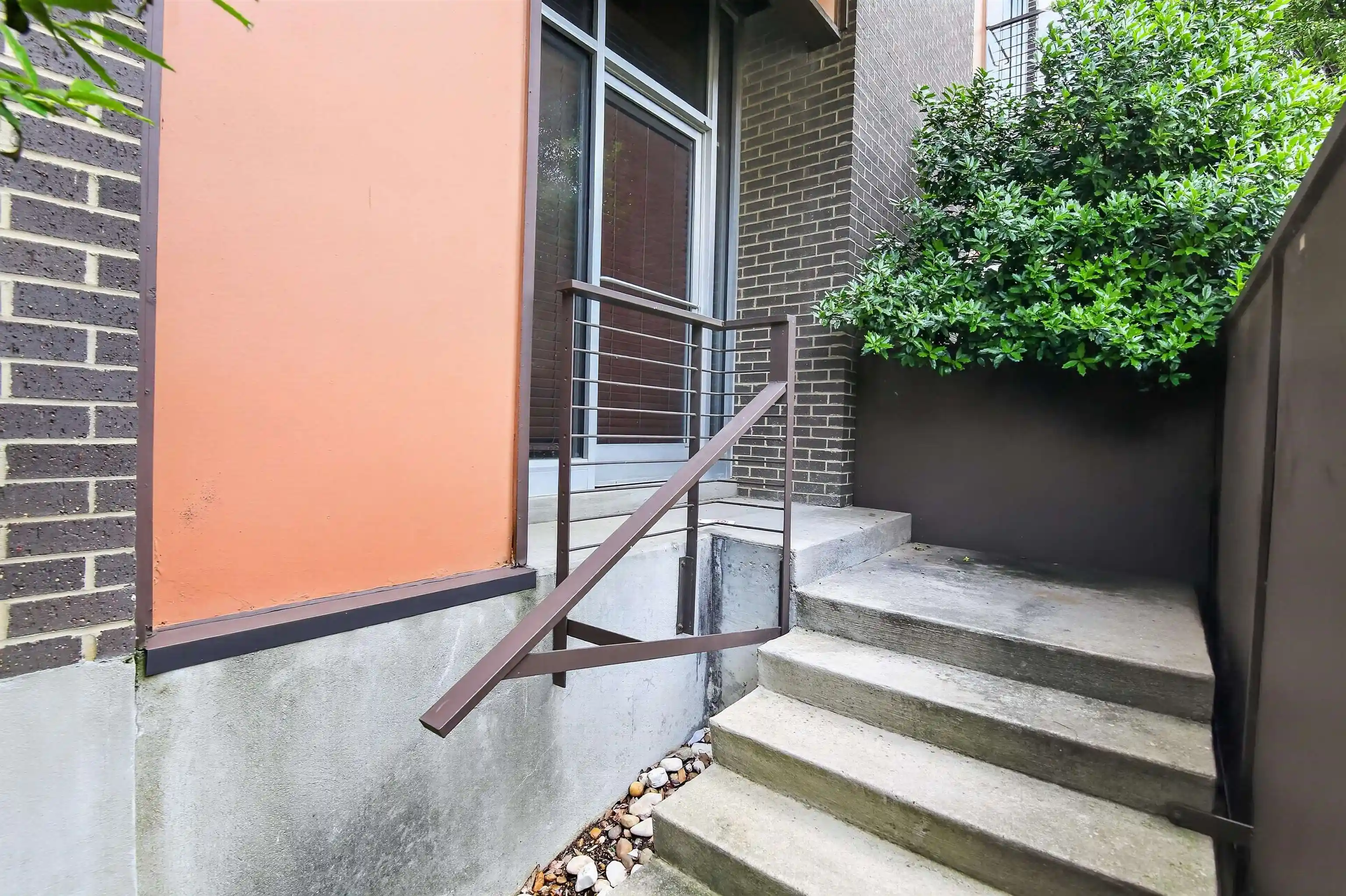 5th image of 437 Monroe Ave #102, Memphis, TN 38103 | MLS# 10227352