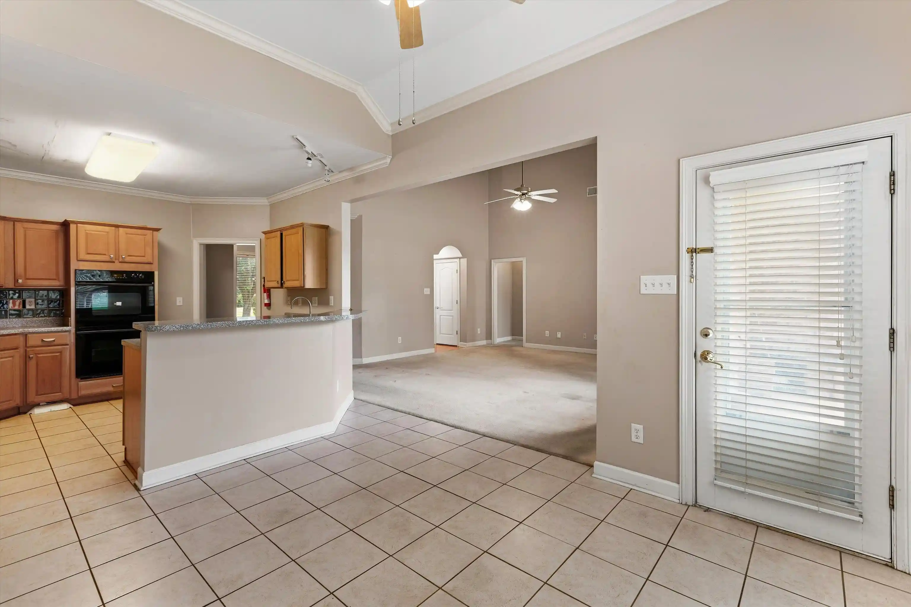 Photo 3 of Sale Pending at 497 Canter Gait Ln, Collierville, TN 38017 | MLS# 10227361 | Listing updated on 2026-08-06