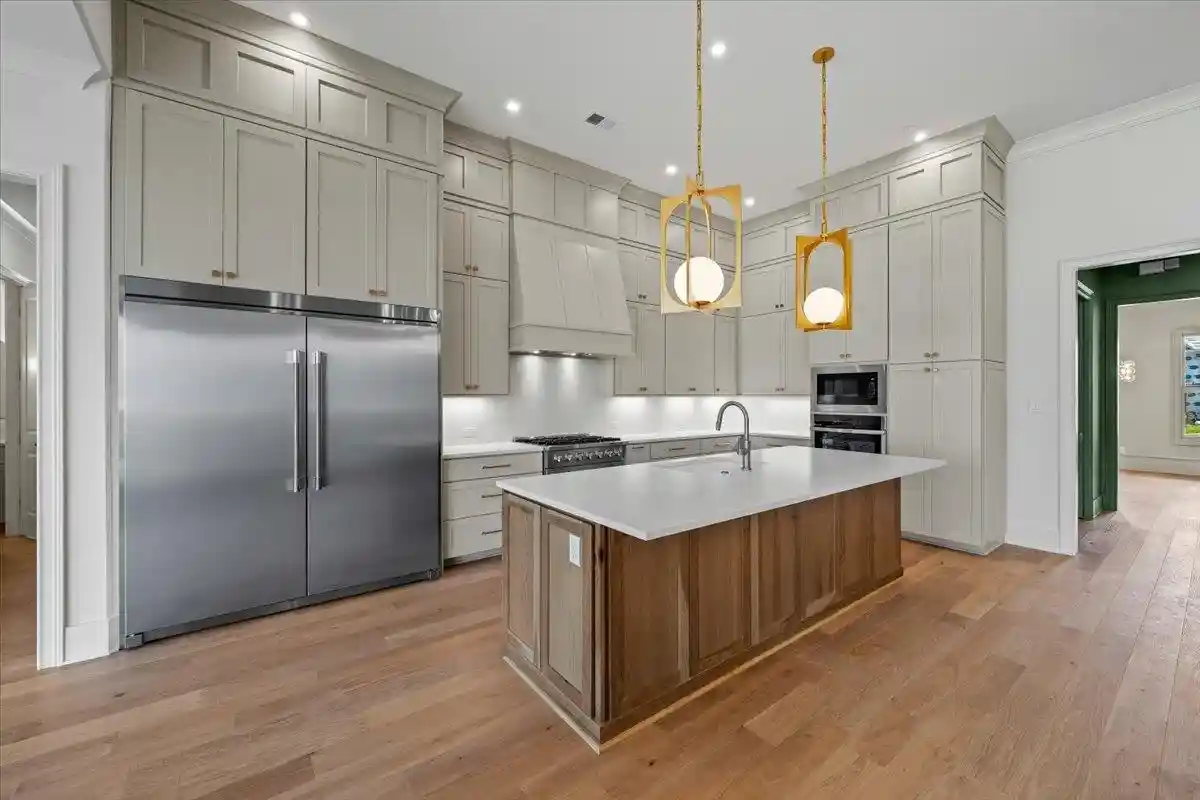 Photo 4 of Single family home for sale at 9176 Old Green Ln, Germantown, TN 38138 | MLS# 10227362 | Listing updated on 2026-08-05