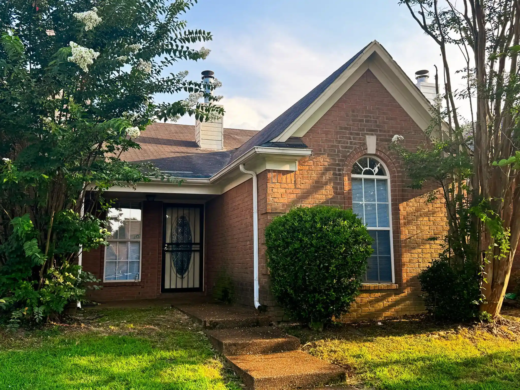 Townhouse for sale at 6883 Manslick Rd, Cordova, TN 38018 | MLS# 10227363