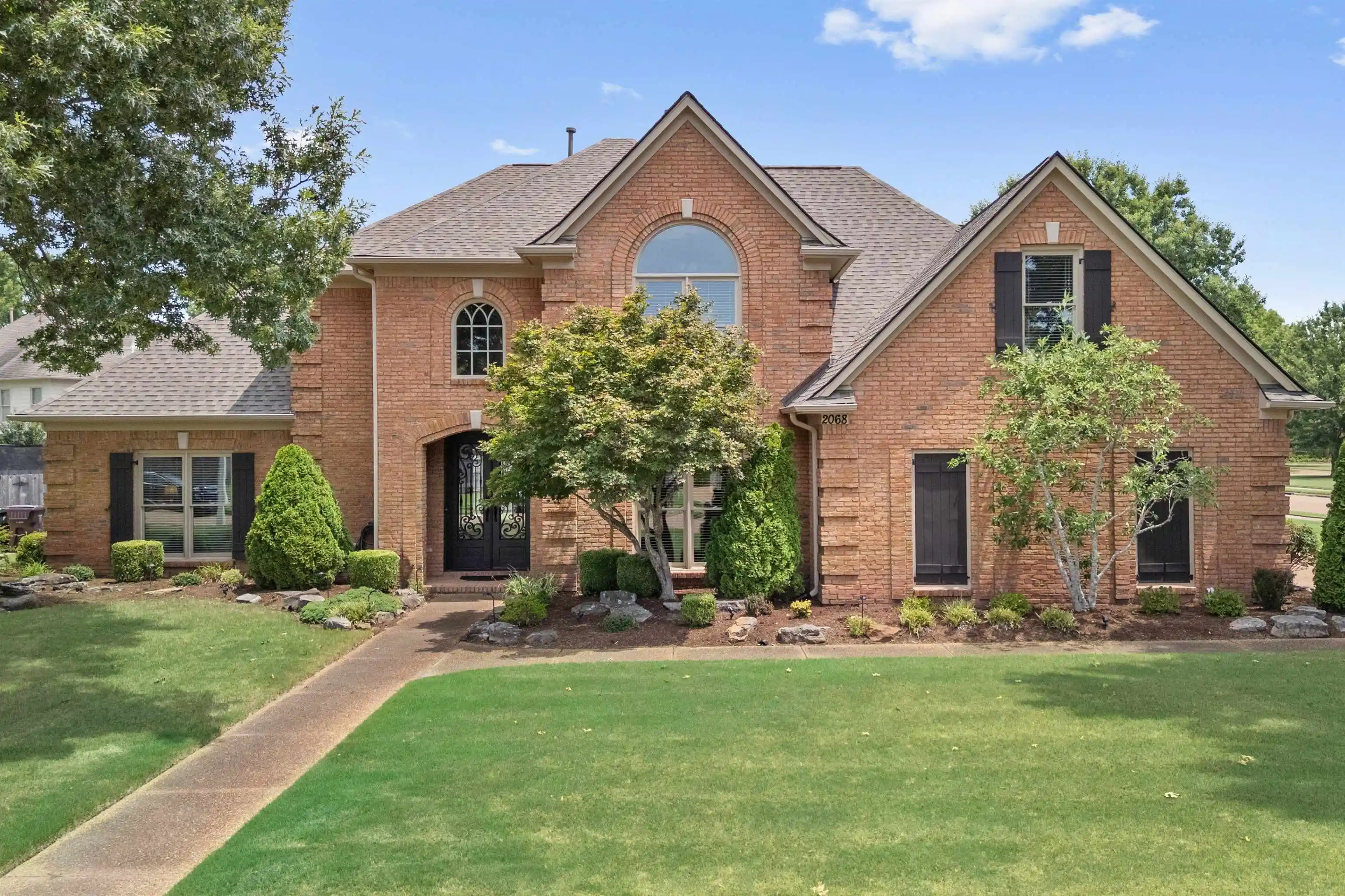 1st image of 2068 Dogwood Garden Dr, Germantown, TN 38139 | MLS# 10227367