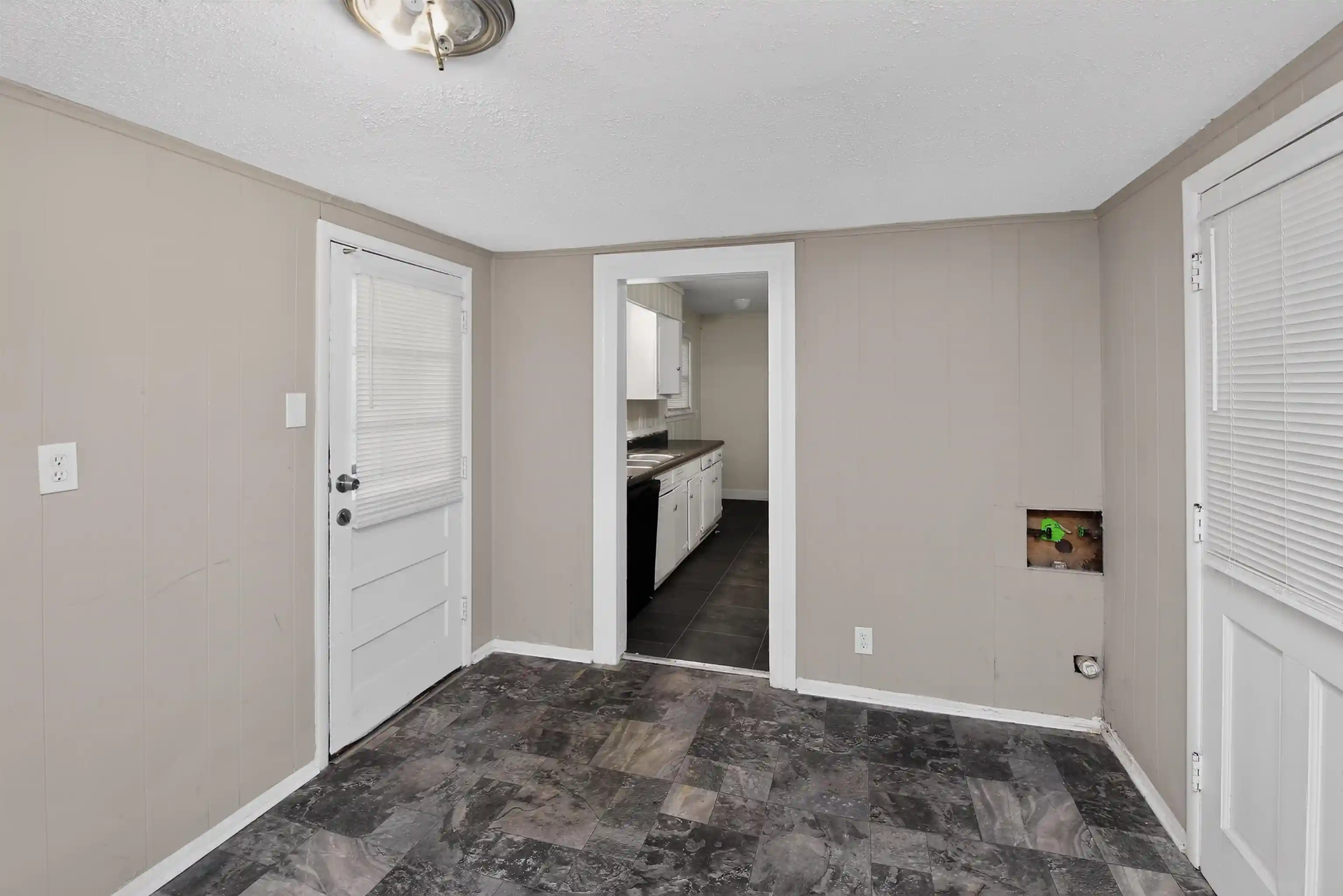 2nd image of 177 Shofner Ave, Memphis, TN 38109 | MLS# 10227370