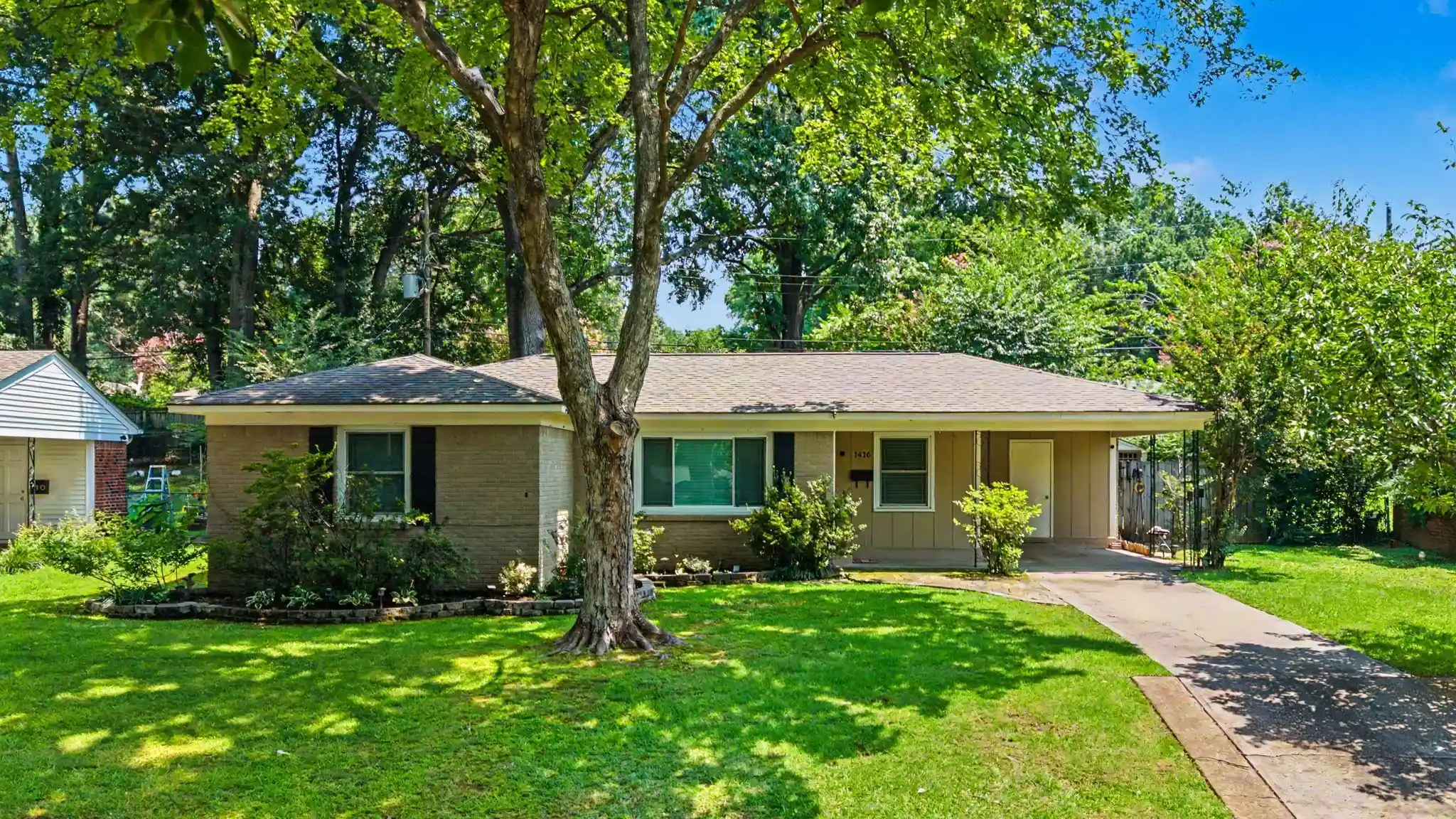 1st image of 1416 Wilbec Rd, Memphis, TN 38117 | MLS# 10227371
