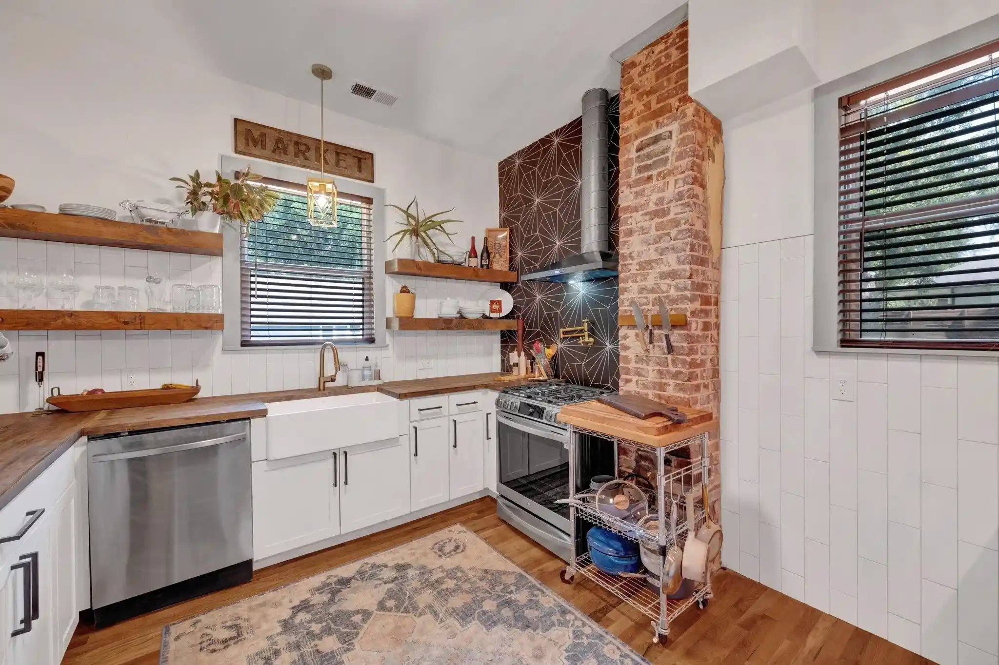 33rd image of 2580 Oxford Ave, Memphis, TN 38112 | MLS# 10227381