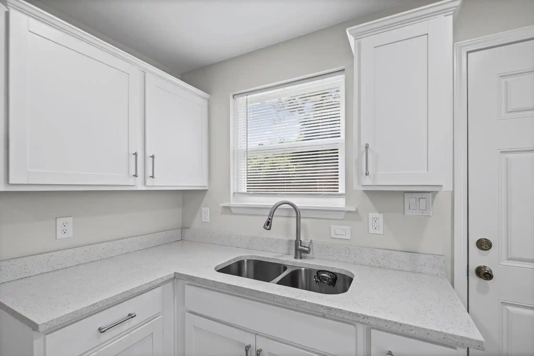 4th image of 2861 Beverly Hills Rd, Memphis, TN 38128 | MLS# 10227385