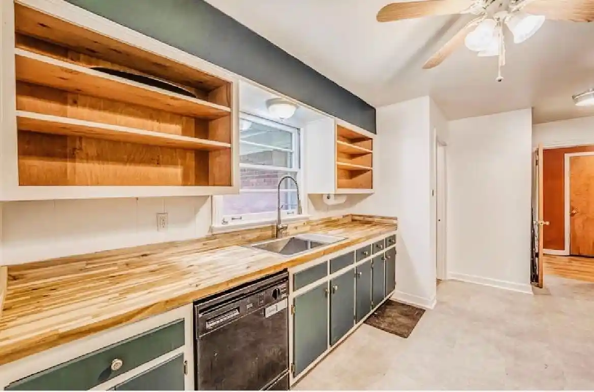 5th image of 2725 Covington Pike Rd, Memphis, TN 38128 | MLS# 10227394
