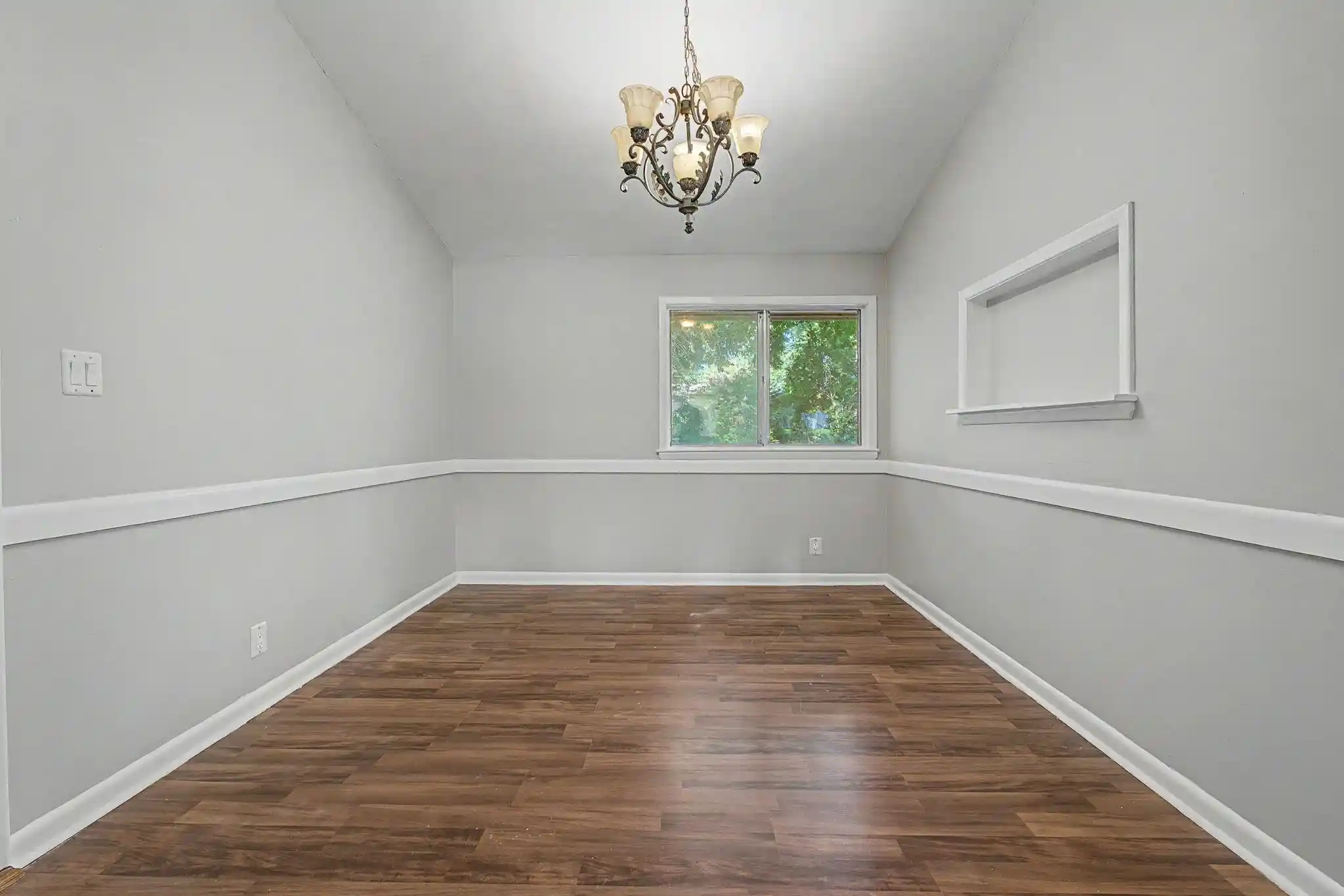 3rd image of 2603 Elmore Park Rd, Bartlett, TN 38134 | MLS# 10227400