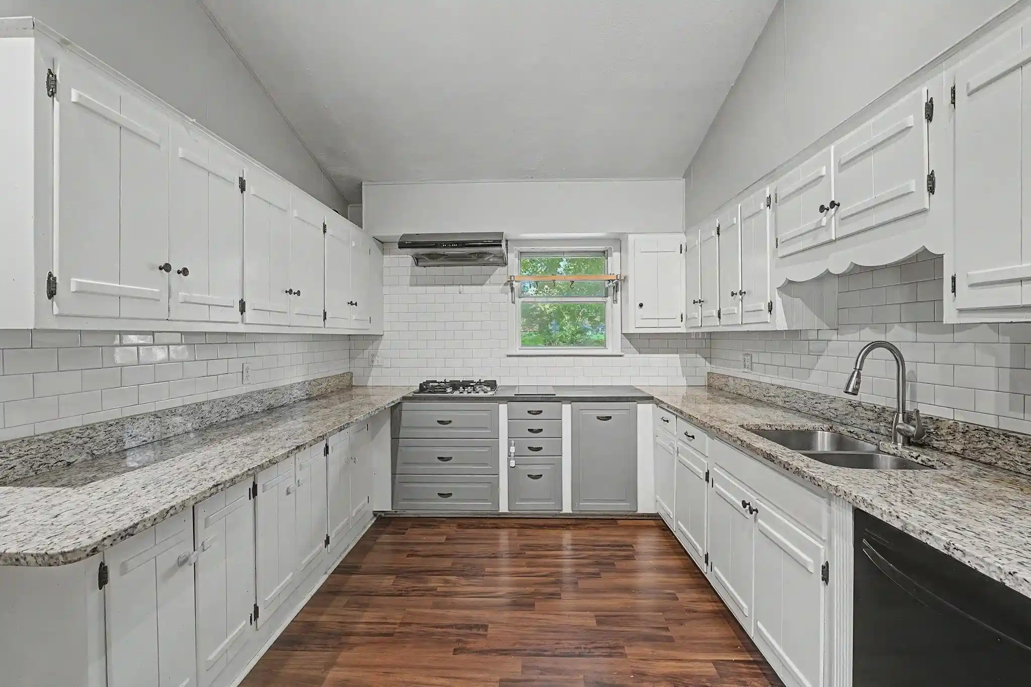 4th image of 2603 Elmore Park Rd, Bartlett, TN 38134 | MLS# 10227400