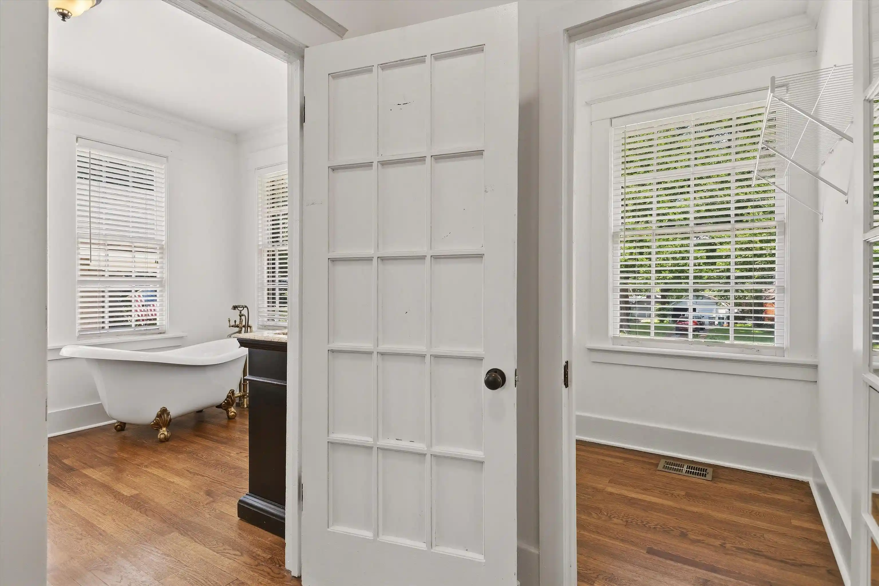 3rd image of 330 Hawthorne St, Memphis, TN 38112 | MLS# 10227417
