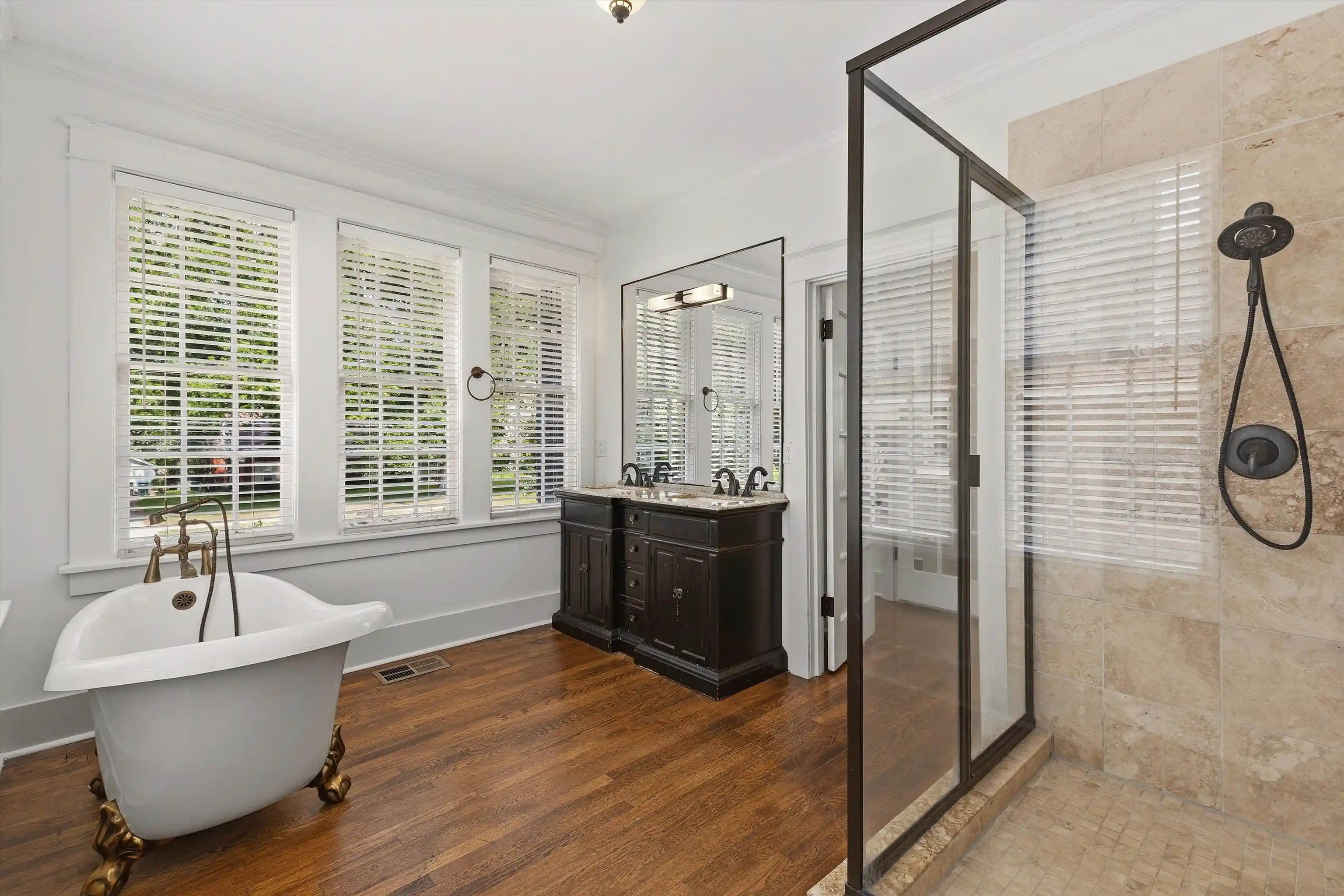 4th image of 330 Hawthorne St, Memphis, TN 38112 | MLS# 10227417