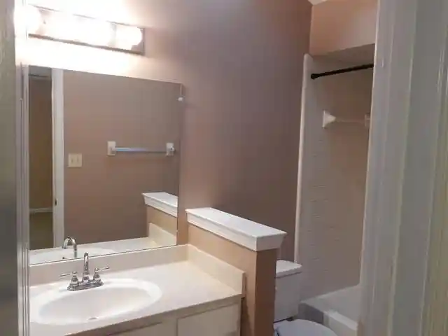 4th image of 5840 Grassy Valley Dr, Memphis, TN 38141 | MLS# 10227431