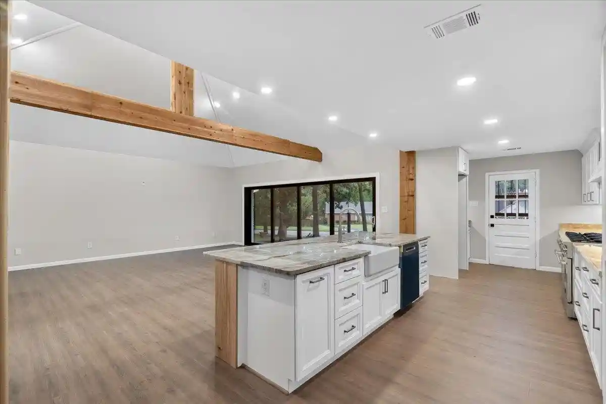 2nd image of 5517 Sycamore Grove Ln, Memphis, TN 38120 | MLS# 10227432