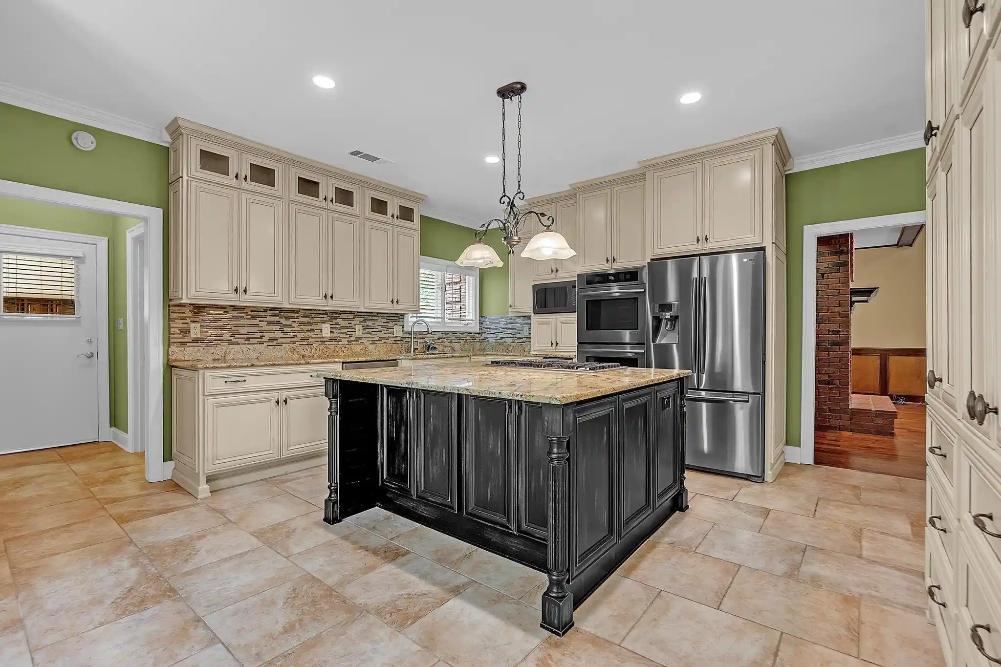 2nd image of 8953 Planters Woods Cv, Bartlett, TN 38133 | MLS# 10227438