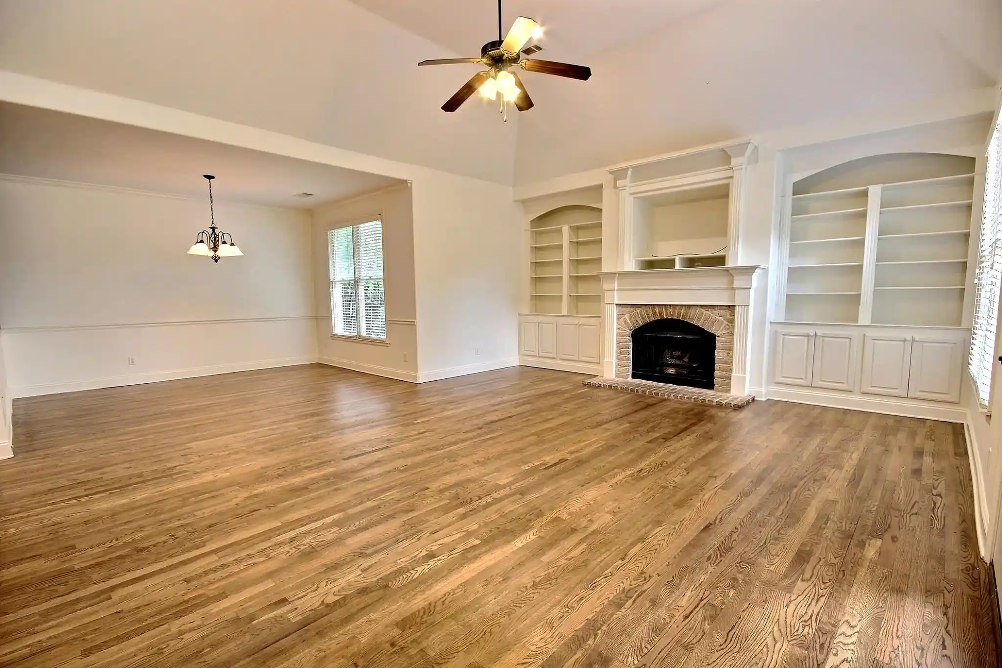 Photo 3 of Single family home for sale at 1581 Brackenshire Ln, Collierville, TN 38017 | MLS# 10227453 | Listing updated on 2026-09-11