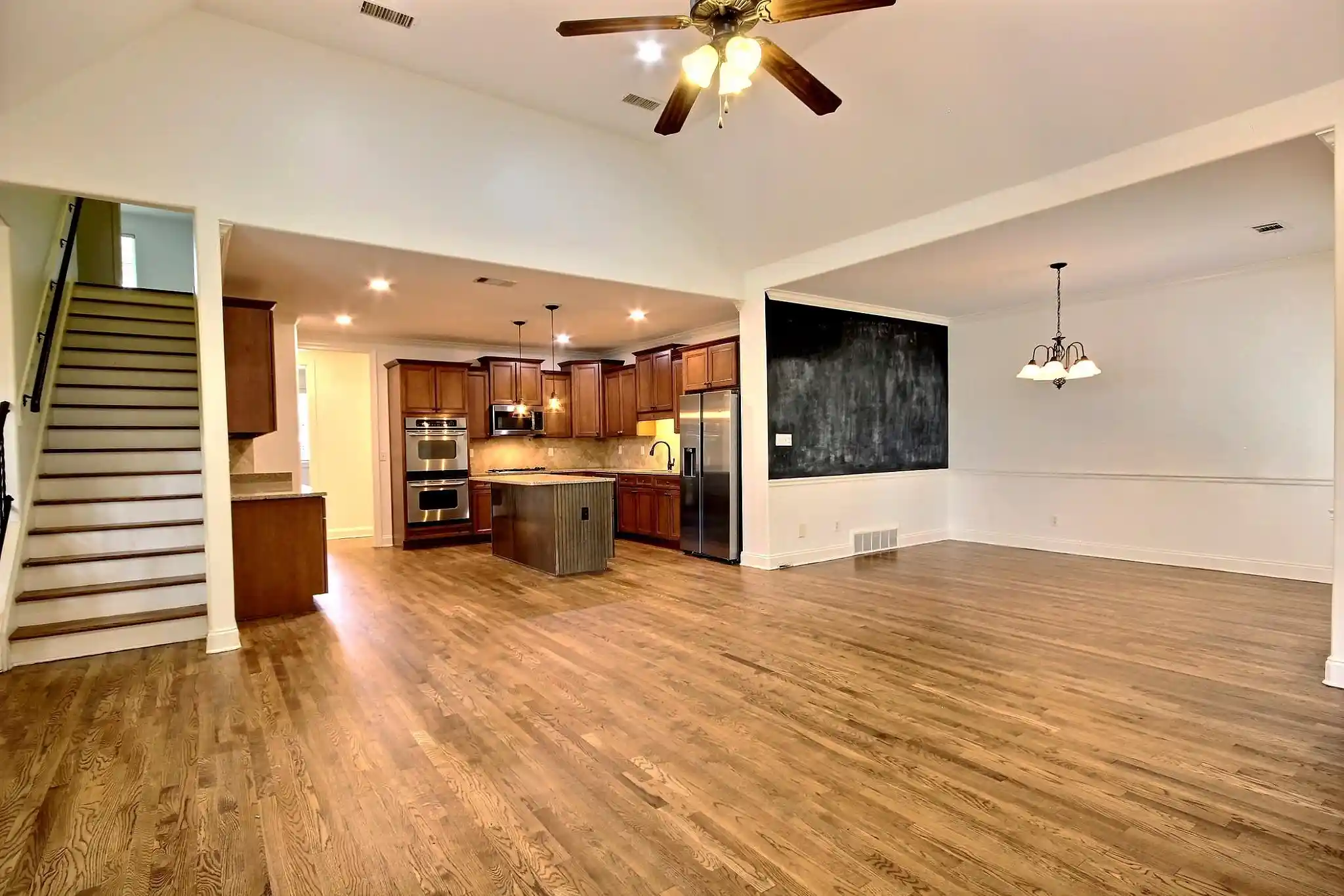 Photo 4 of Single family home for sale at 1581 Brackenshire Ln, Collierville, TN 38017 | MLS# 10227453 | Listing updated on 2026-09-11