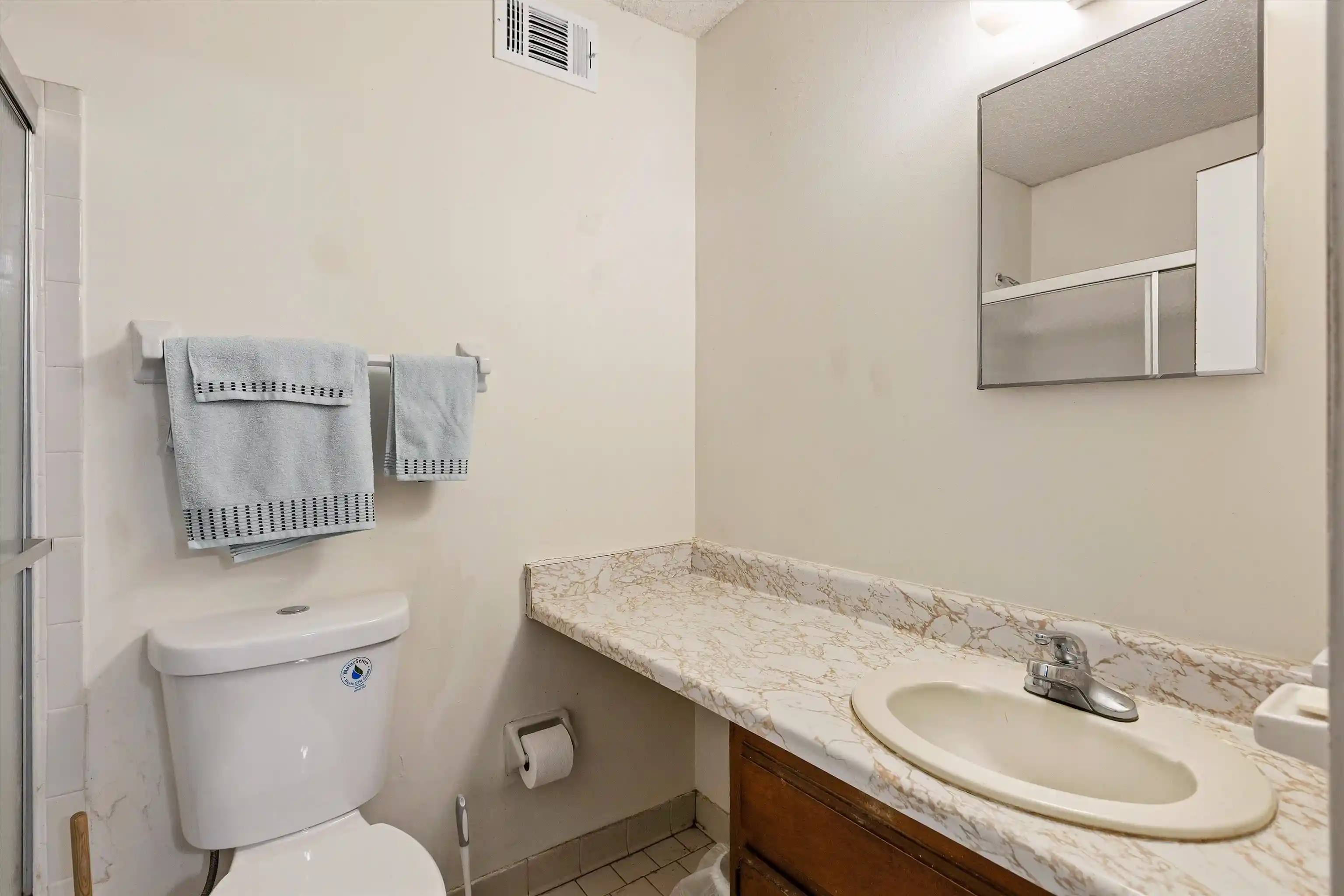 Photo 3 of Single family home for sale at 685 Mcwhirter Ave, Memphis, TN 38127 | MLS# 10227455 | Listing updated on 2026-10-31