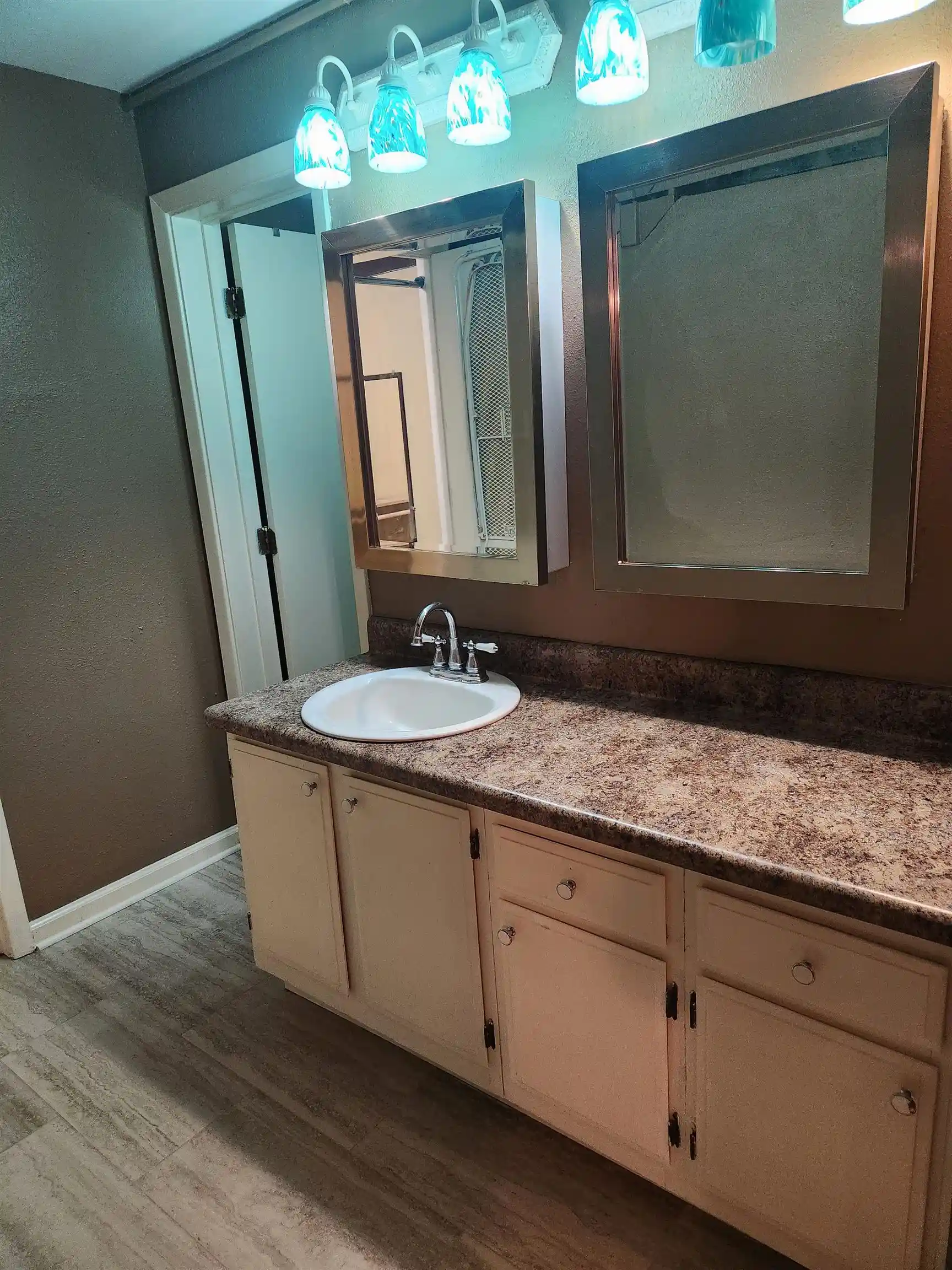 Photo 3 of Townhouse for sale at 107 S Front St #23, Memphis, TN 38103 | MLS# 10227456 | Listing updated on 2026-09-05