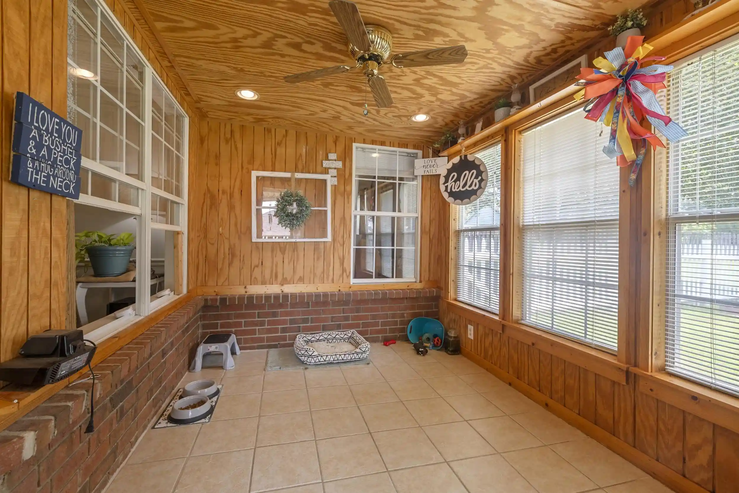 Photo 3 of Sale Pending at 105 Countrywood Ln, Oakland, TN 38060 | MLS# 10227489 | Listing updated on 2026-09-01