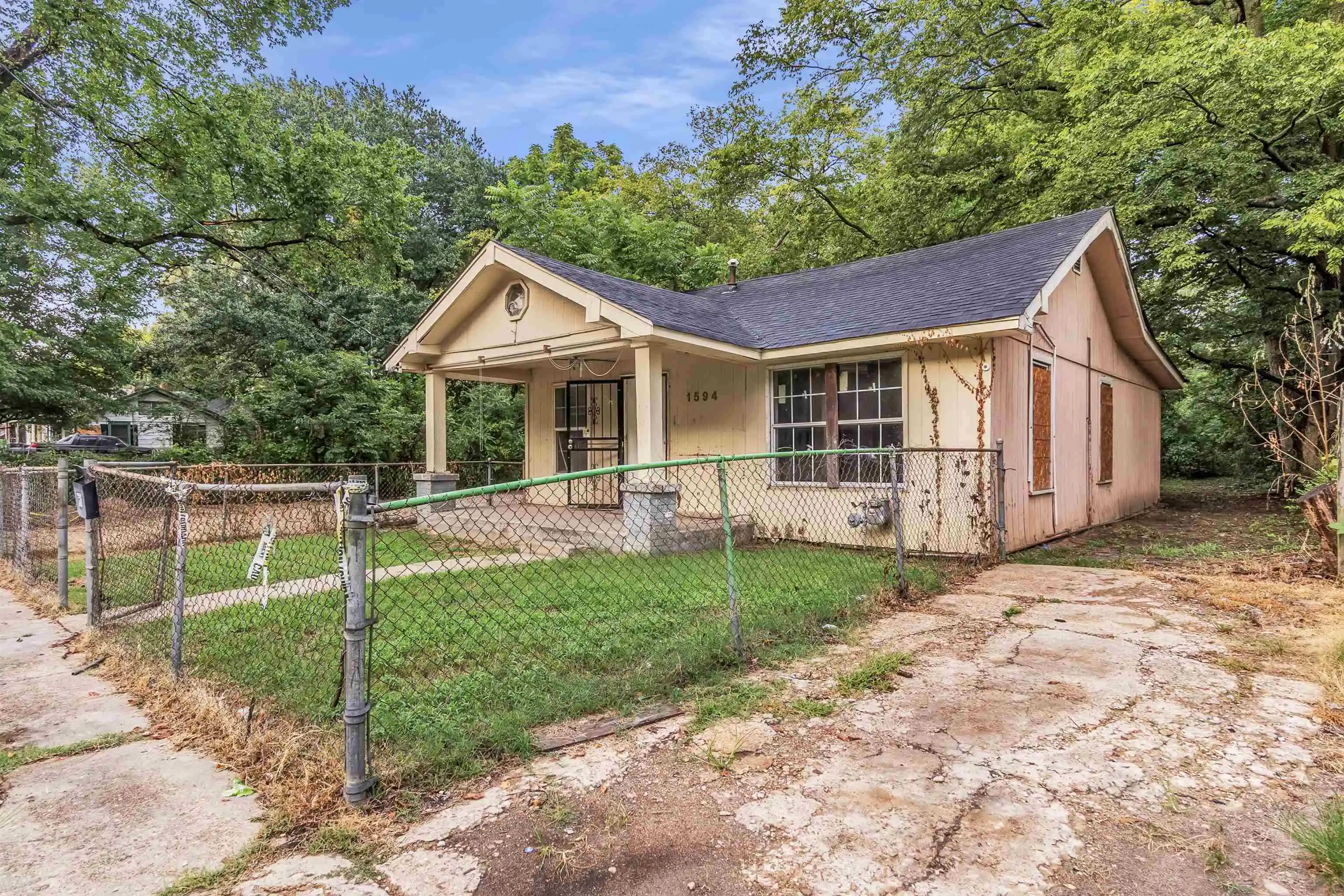 5th image of 1594 Maplewood St, Memphis, TN 38108 | MLS# 10227496