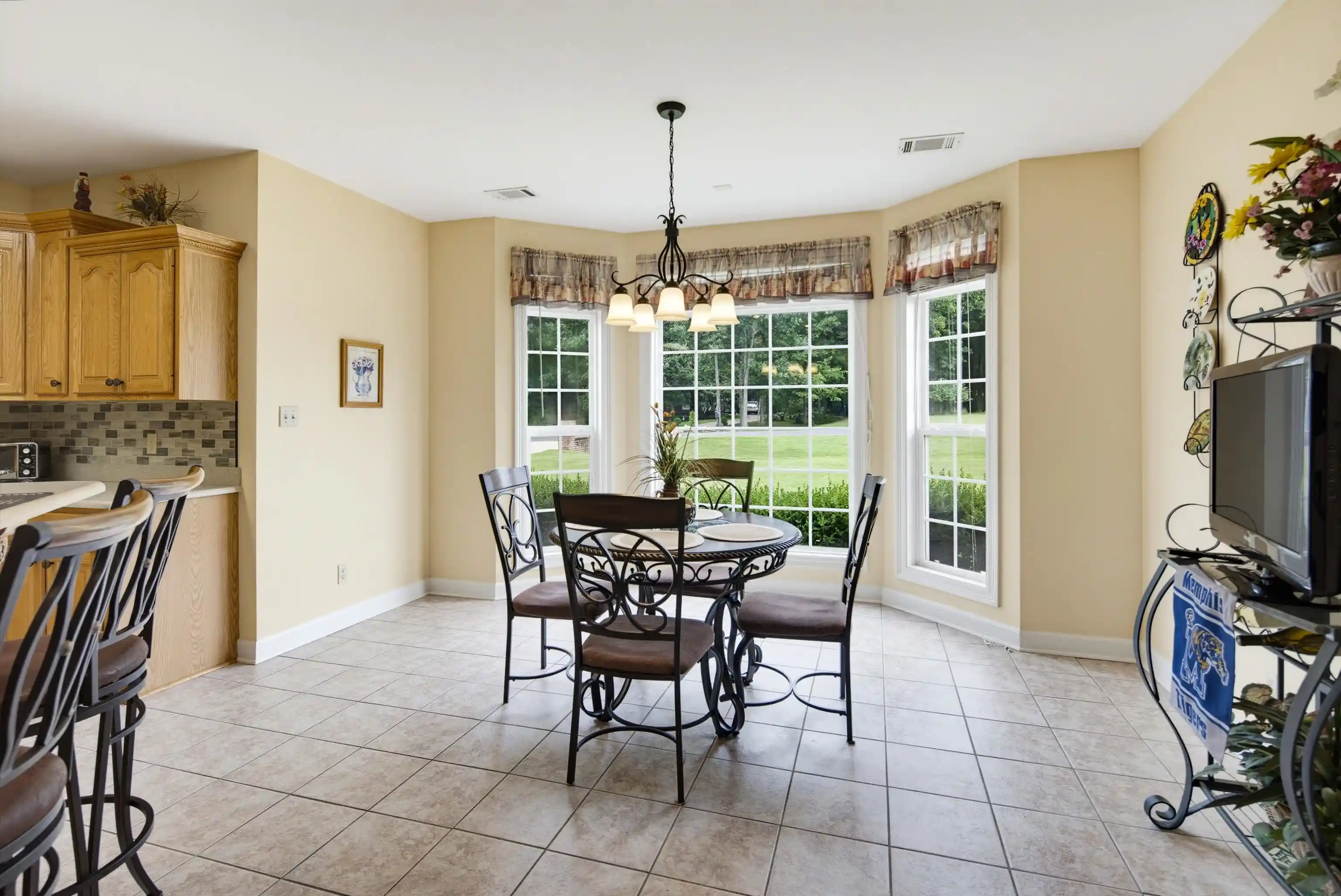 Photo 4 of Single family home for sale at 10465 Bentbrooke Dr, Lakeland, TN 38002 | MLS# 10227500 | Listing updated on 2026-09-11