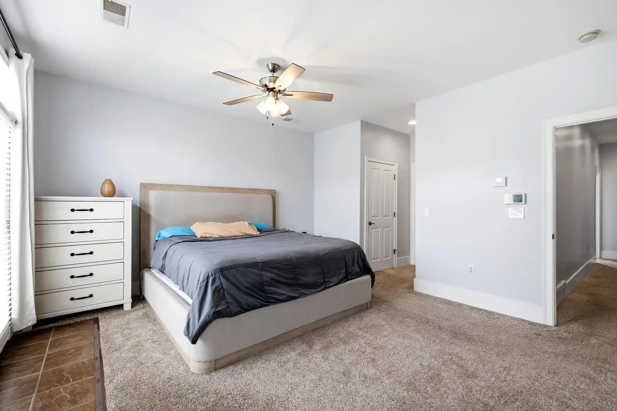 Listing Photo 5 - Condo for sale in building located at 616 Denmark Dr, Memphis, TN 38103 - Unit #106