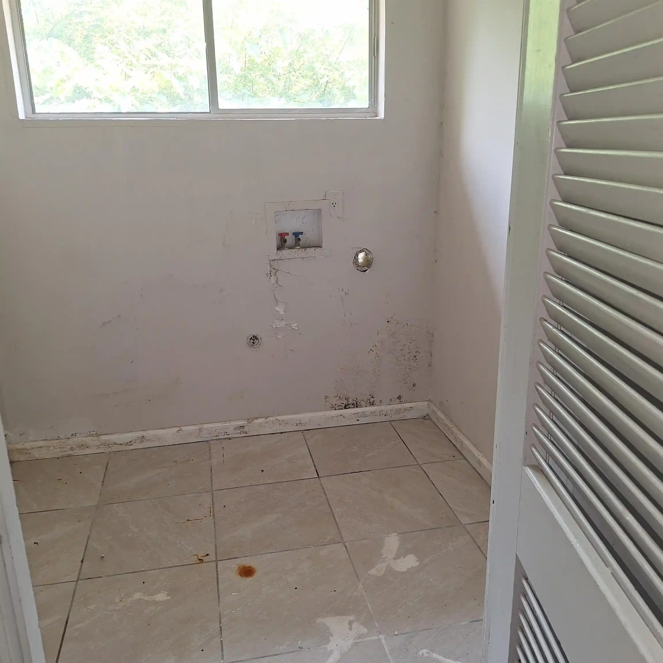 2nd image of 1490 Lockhaven Ave, Memphis, TN 38106 | MLS# 10227505