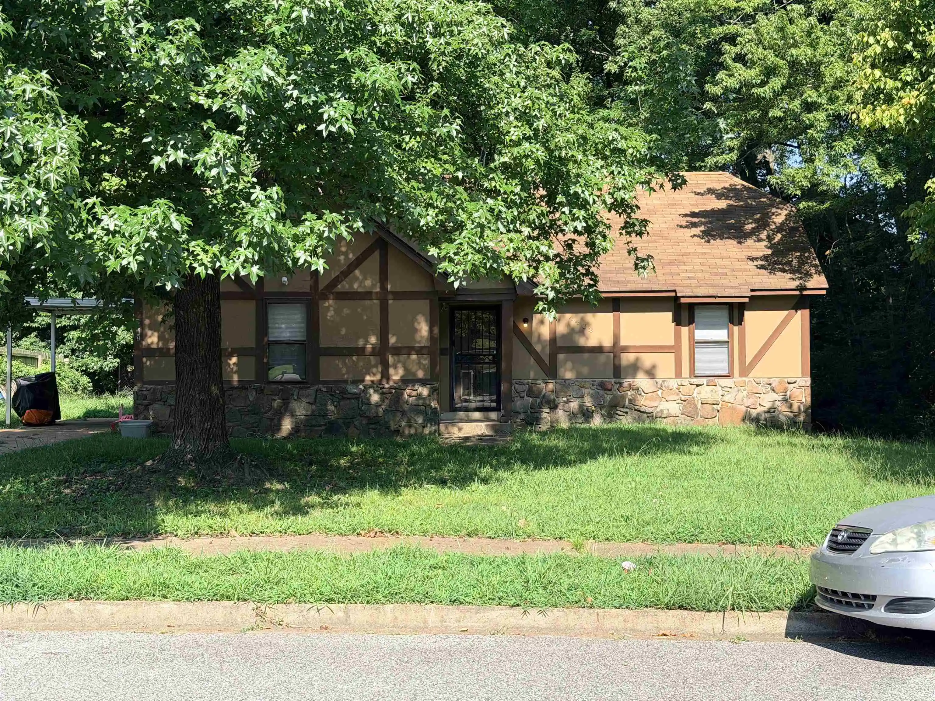 Photo 2 of Single family home for sale at 4403 Kerwin Dr, Memphis, TN 38128 | MLS# 10227514 | Listing updated on 2026-09-22