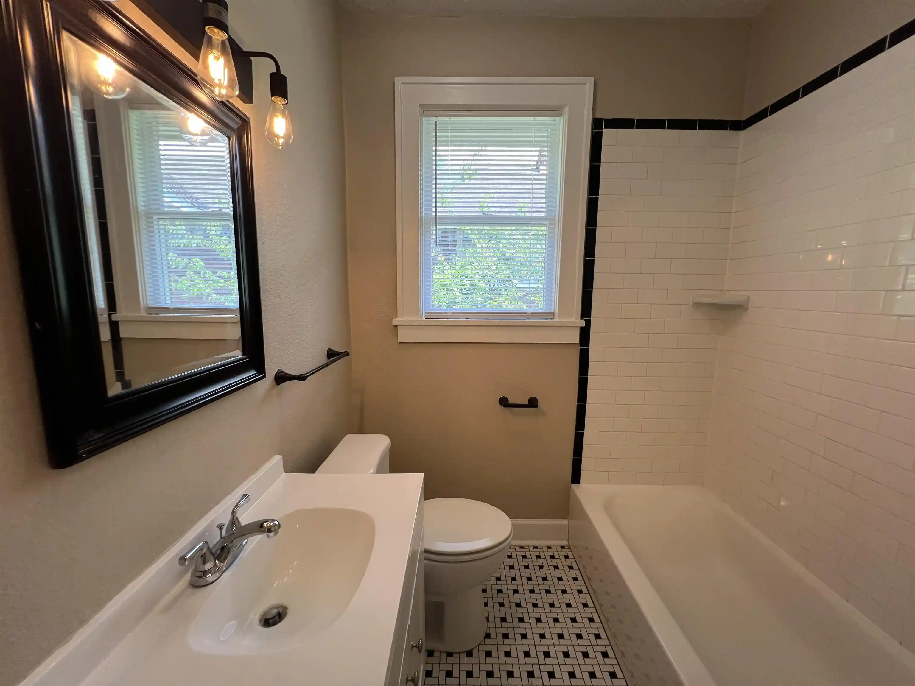 3rd image of 1516 Netherwood Ave, Memphis, TN 38106 | MLS# 10227519