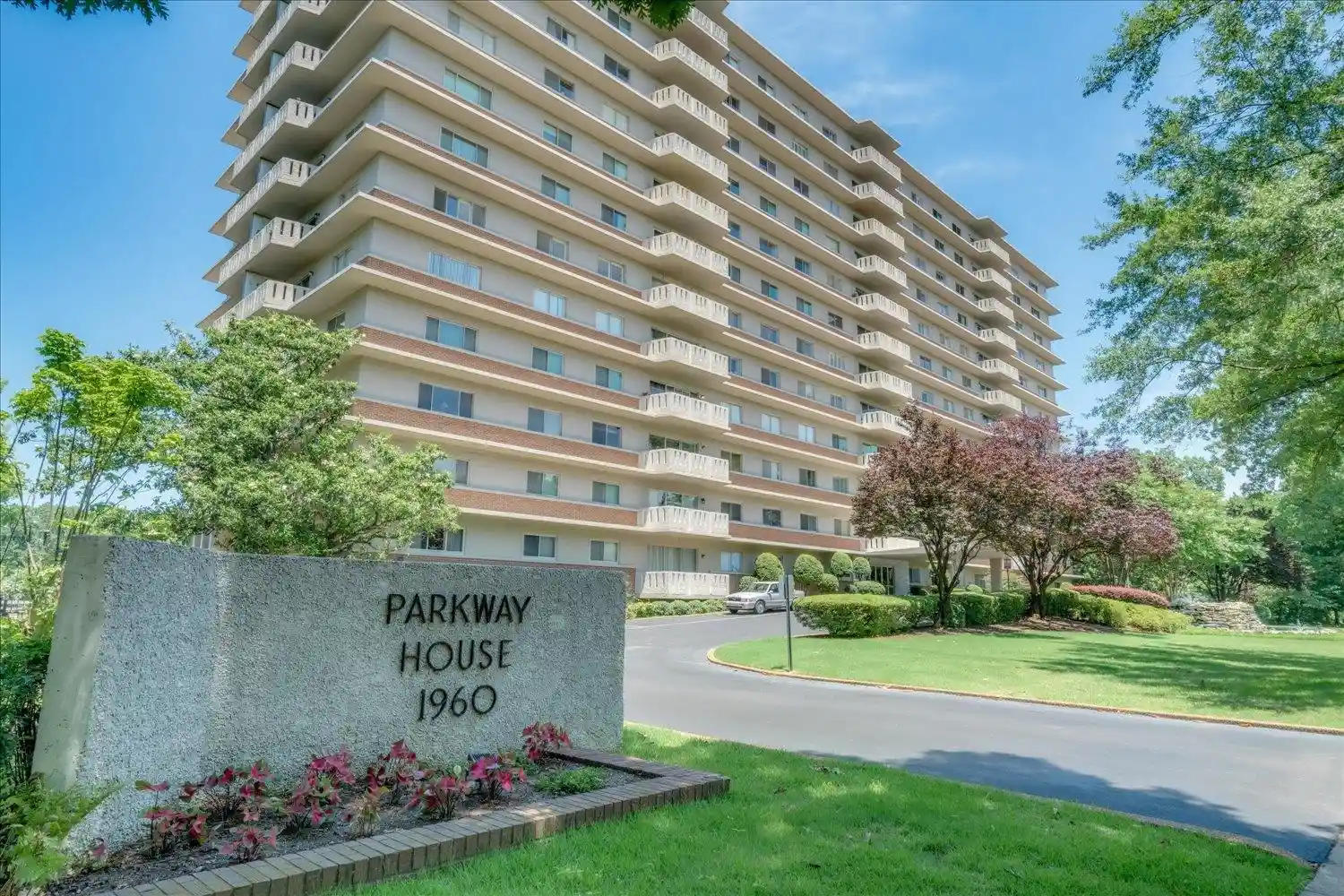 1st image of 1960 N Parkway Ave #306, Memphis, TN 38112 | MLS# 10227524