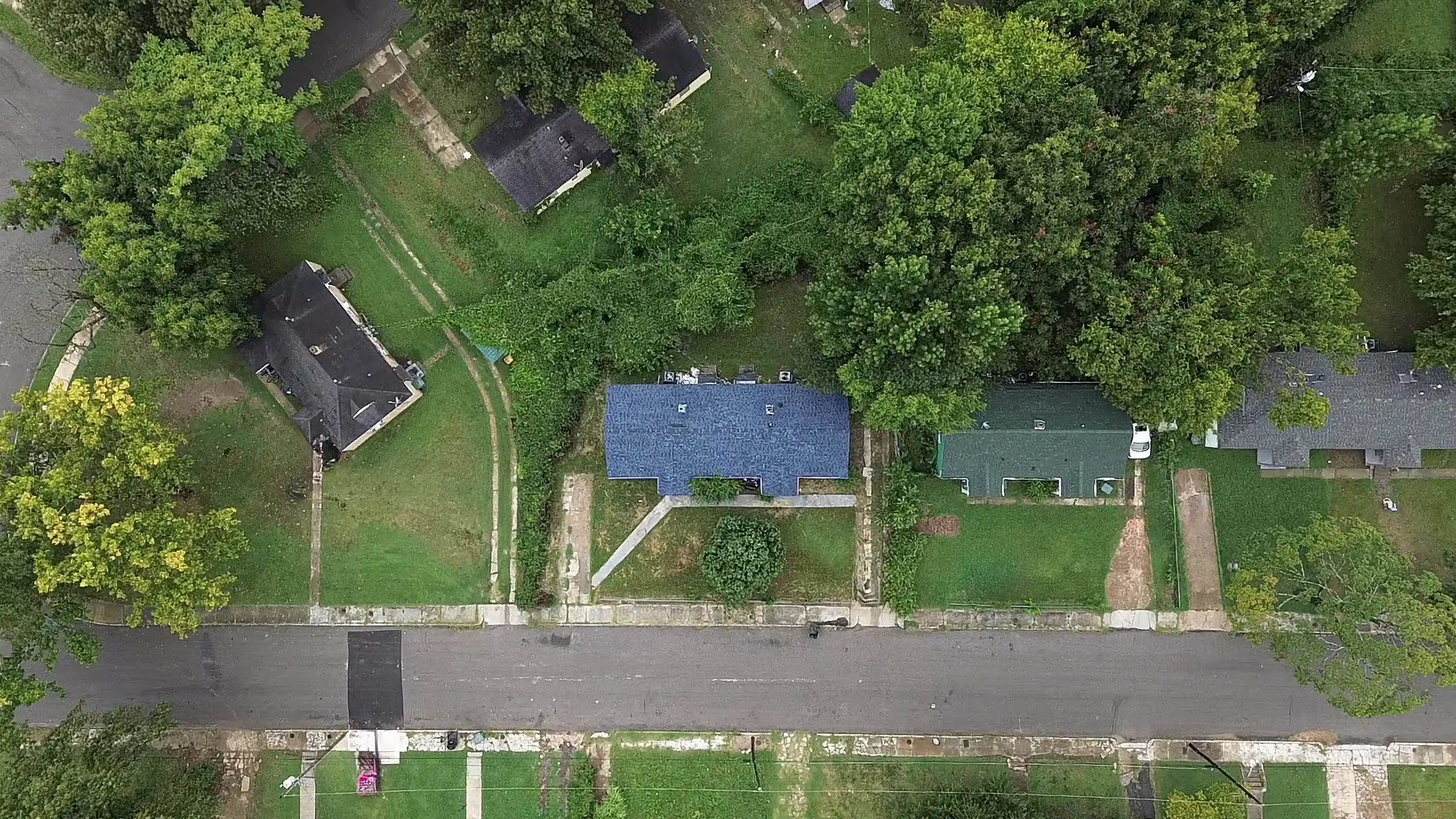 Photo 2 of Multi family home for sale at 869 Pearce St, Memphis, TN 38107 | MLS# 10227526 | Listing updated on 2026-08-03