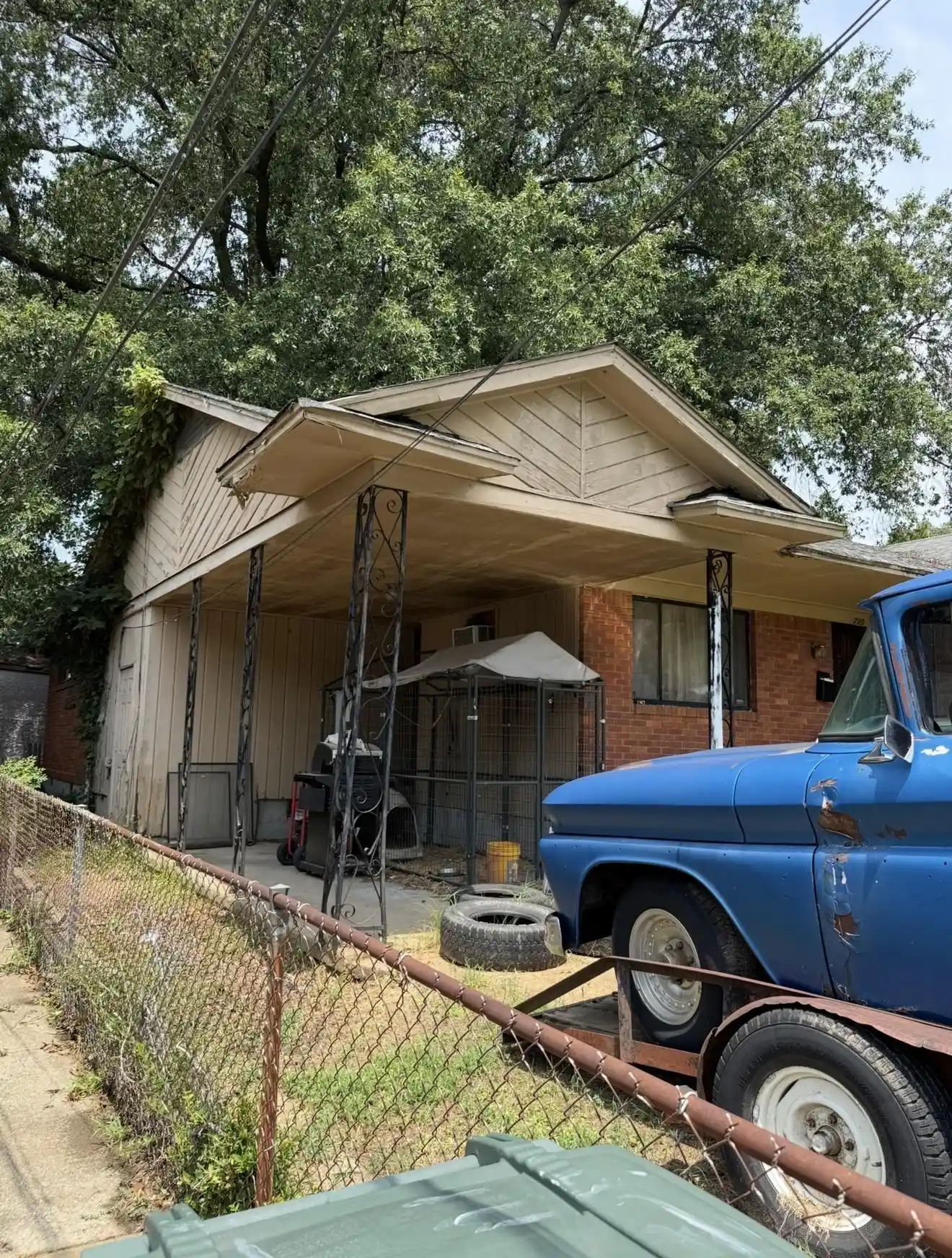 Photo 3 of Single family home for sale at 720 Lucille Ave, Memphis, TN 38106 | MLS# 10227533 | Listing updated on 2026-09-11