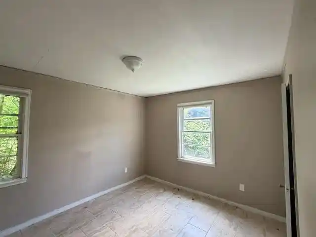 Photo 3 of Multi family home for sale at 1744 Kansas Ave, Memphis, TN 38109 | MLS# 10227548 | Listing updated on 2026-08-03