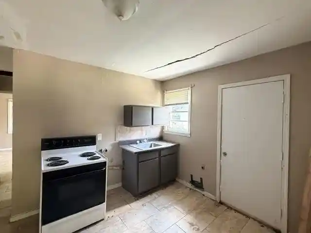 2nd image of 1748 Kansas Ave, Memphis, TN 38109 | MLS# 10227550