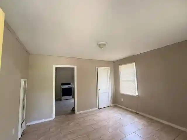 Photo 3 of Multi family home for sale at 1748 Kansas Ave, Memphis, TN 38109 | MLS# 10227550 | Listing updated on 2026-08-03