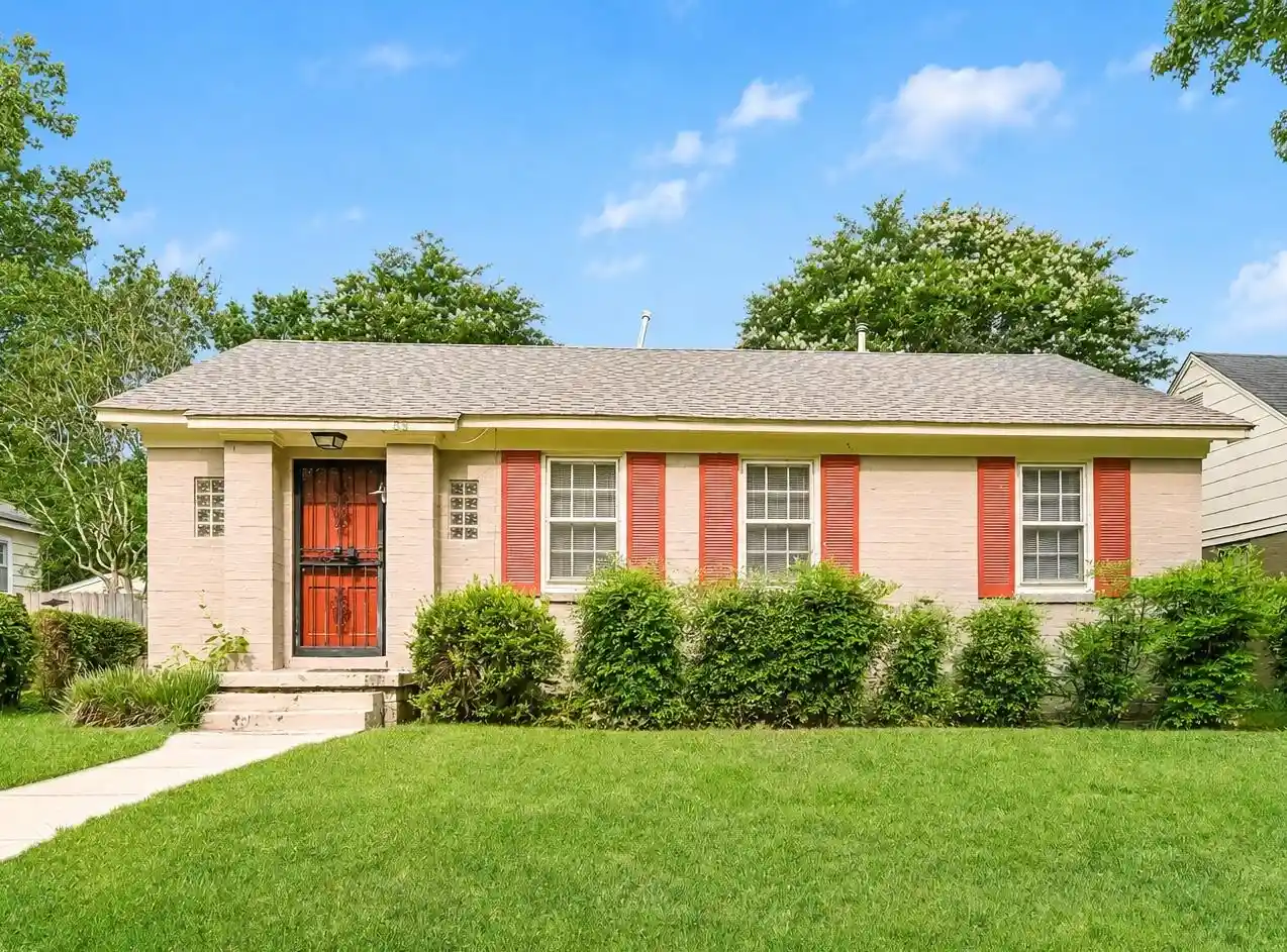 Townhouse for sale at 59 W Lafayette Cir, Memphis, TN 38111 | MLS# 10227557