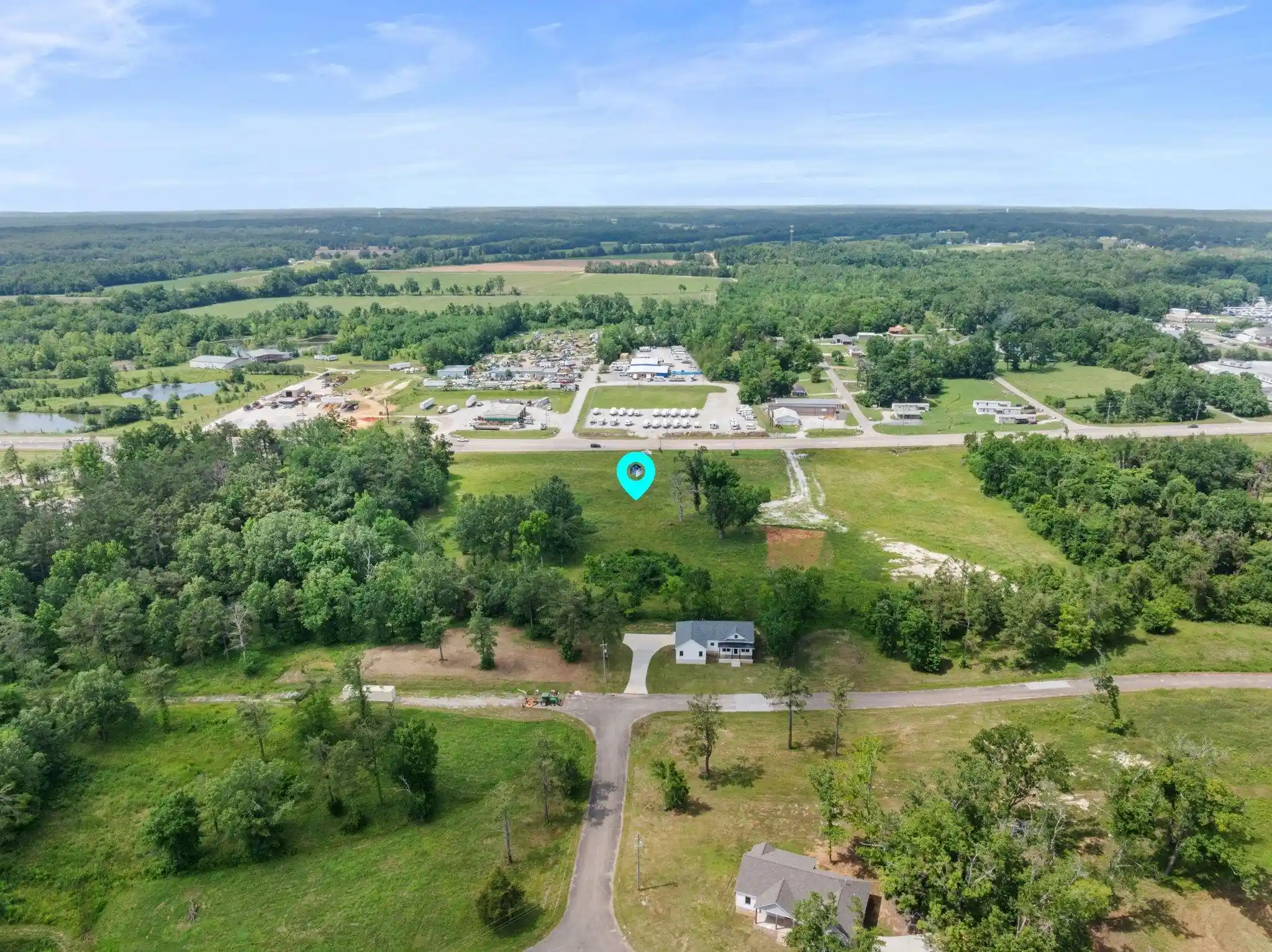 Photo 2 of Land for sale at 1528 W Highway 72, Corinth, MS 38834 | MLS# 10227570 | Listing updated on 2026-08-03