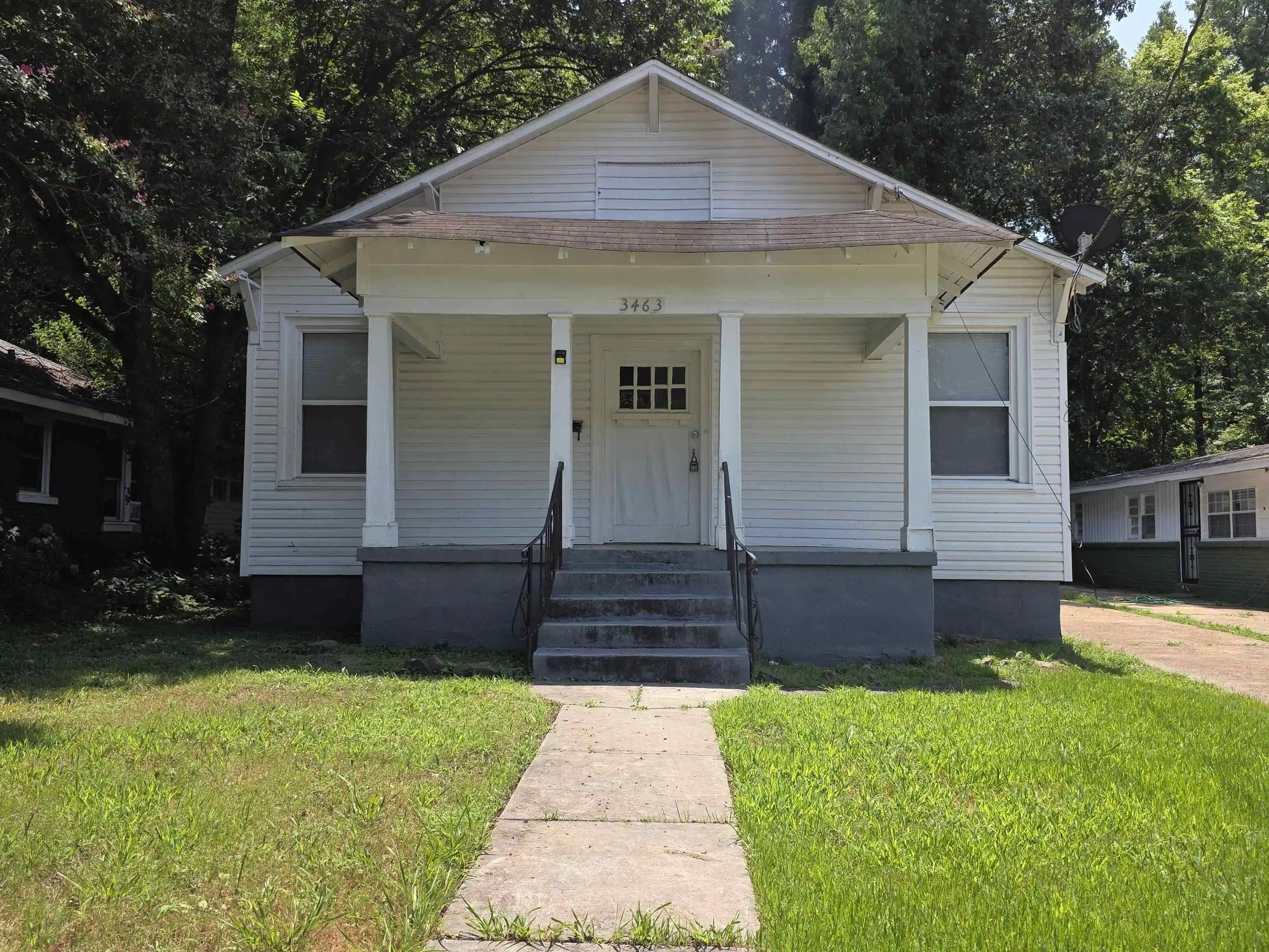 Photo 1 of Single family home for sale at 3463 Tutwiler Ave, Memphis, TN 38122 | MLS# 10227587 | Listing updated on 2026-08-27