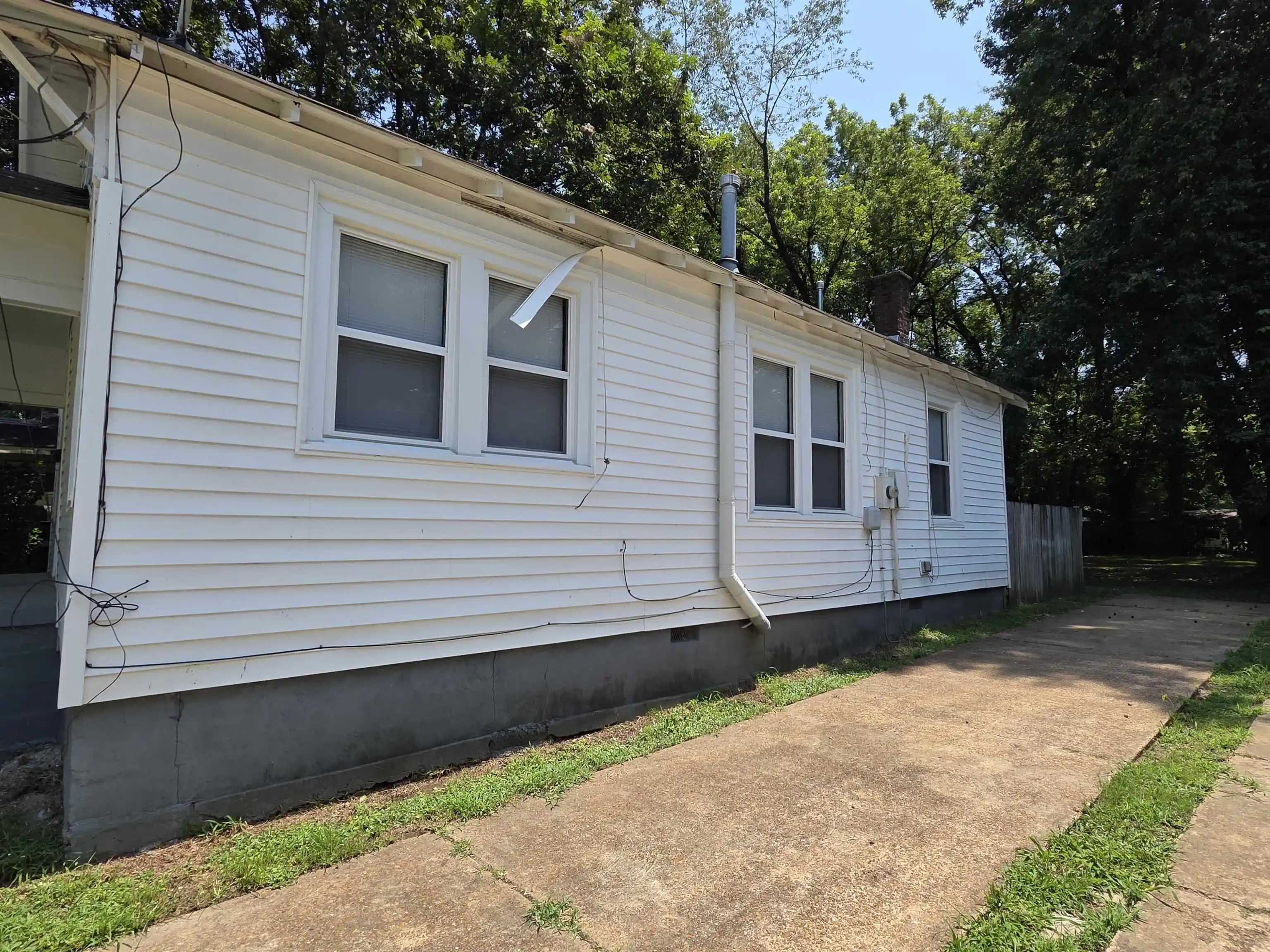 Photo 4 of Single family home for sale at 3463 Tutwiler Ave, Memphis, TN 38122 | MLS# 10227587 | Listing updated on 2026-08-27
