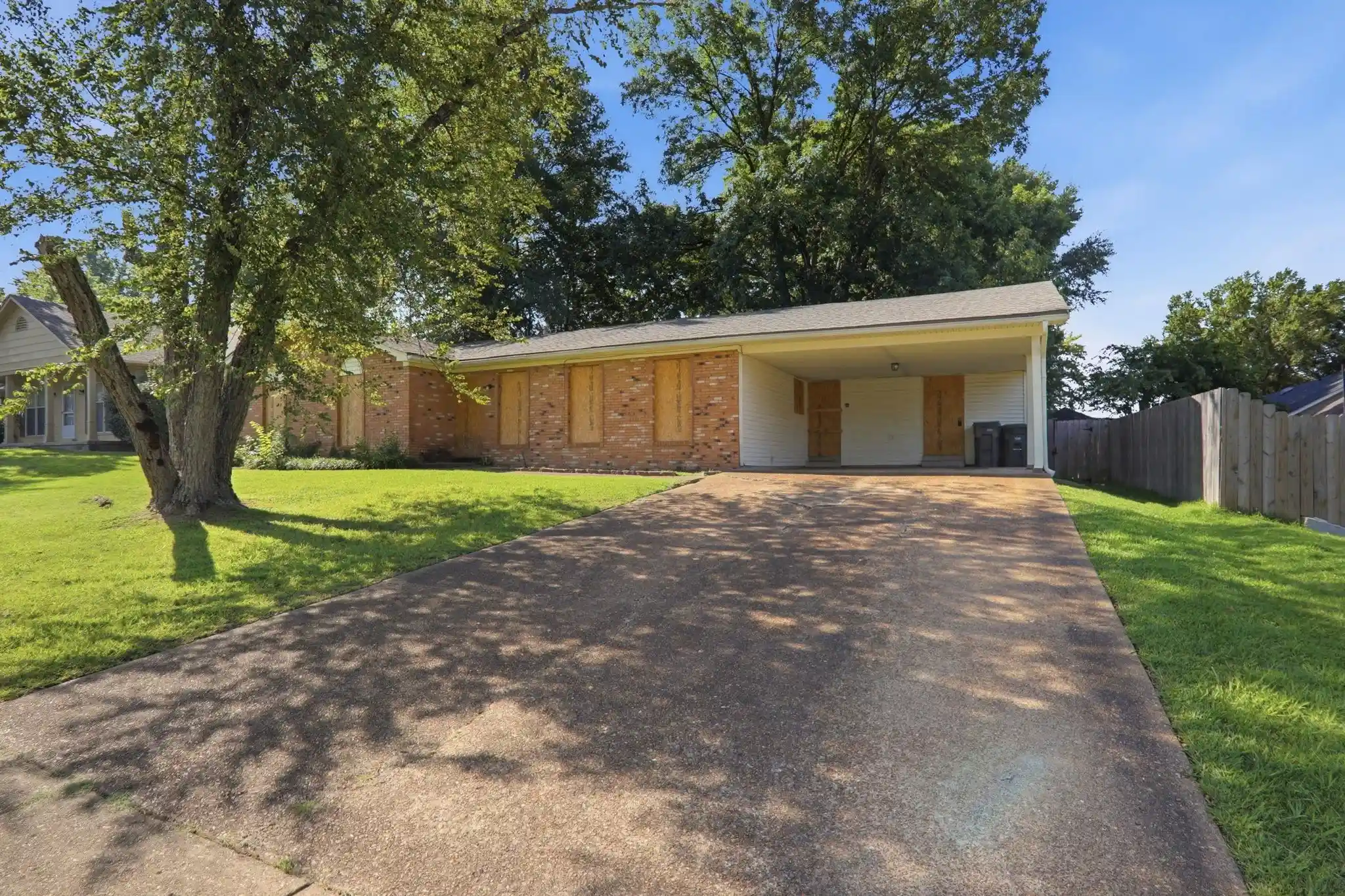 1st image of 5697 Tulip Tree Dr, Memphis, TN 38115 | MLS# 10227612