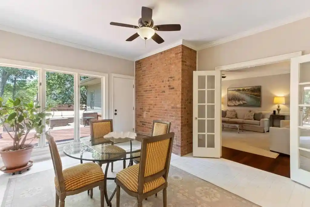 Photo 4 of Sale Pending at 2880 Belfort Dr, Germantown, TN 38138 | MLS# 10227678 | Listing updated on 2026-08-10