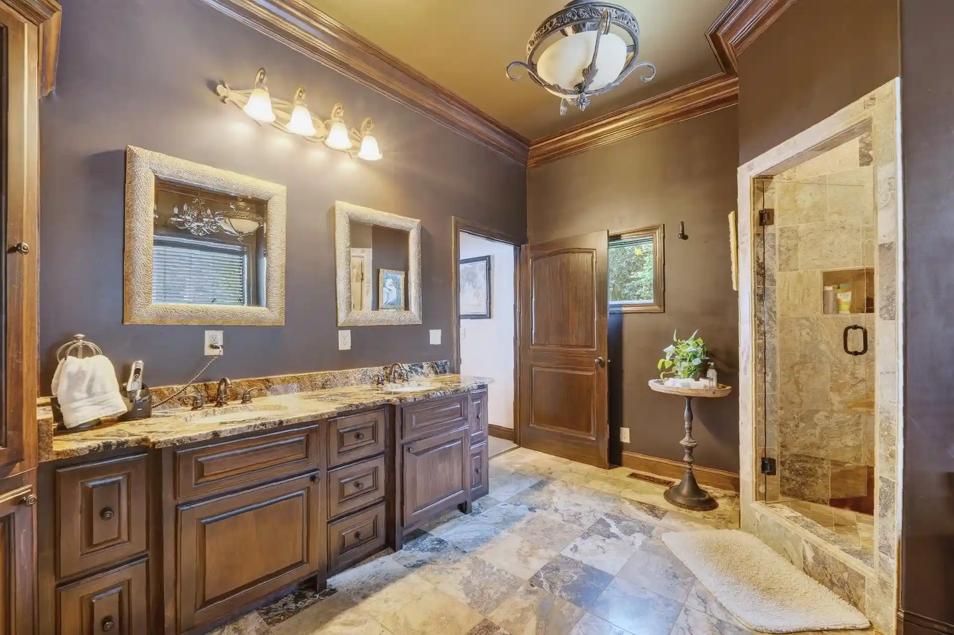 Photo 4 of Single family home for sale at 6 Glenview Dr, Cherokee, AL 35616 | MLS# 10227692 | Listing updated on 2026-09-10