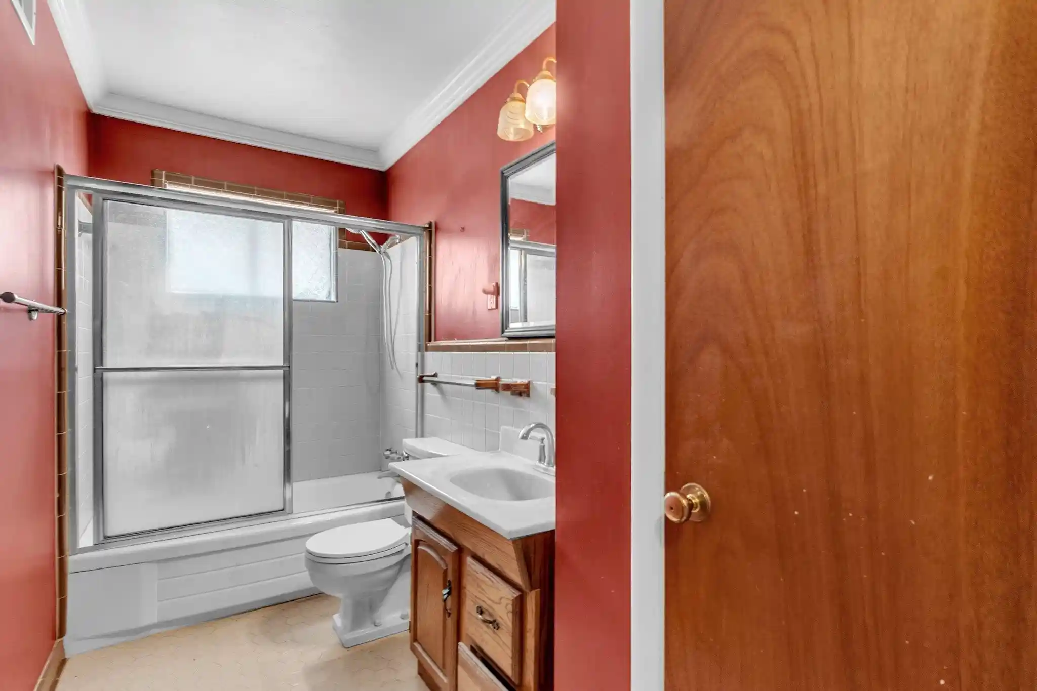 Photo 3 of Sale Pending at 203 N Yates Rd, Memphis, TN 38120 | MLS# 10227713 | Listing updated on 2026-09-08