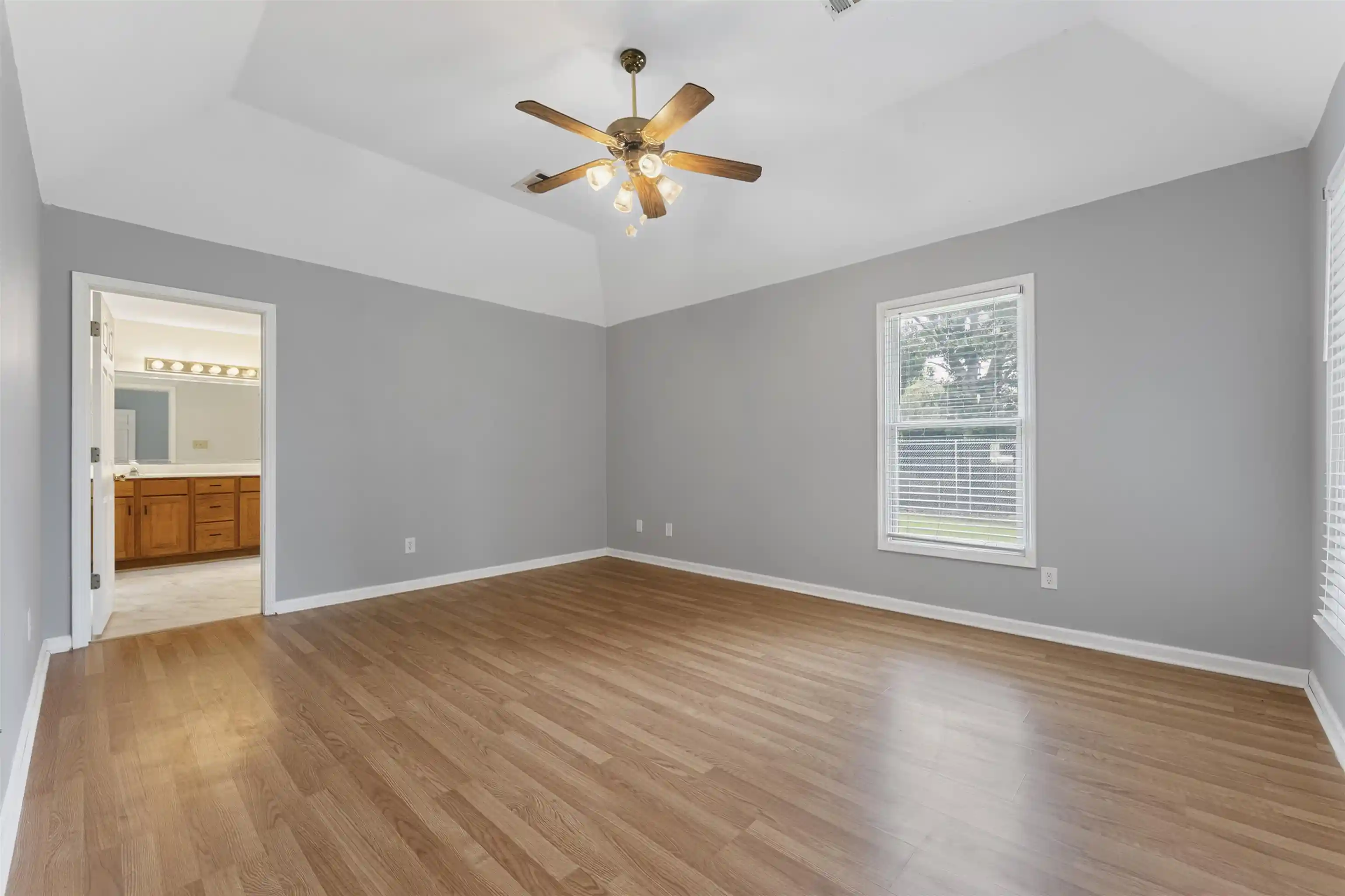 39th image of 4862 Laraine Dr, Millington, TN 38053 | MLS# 10227717