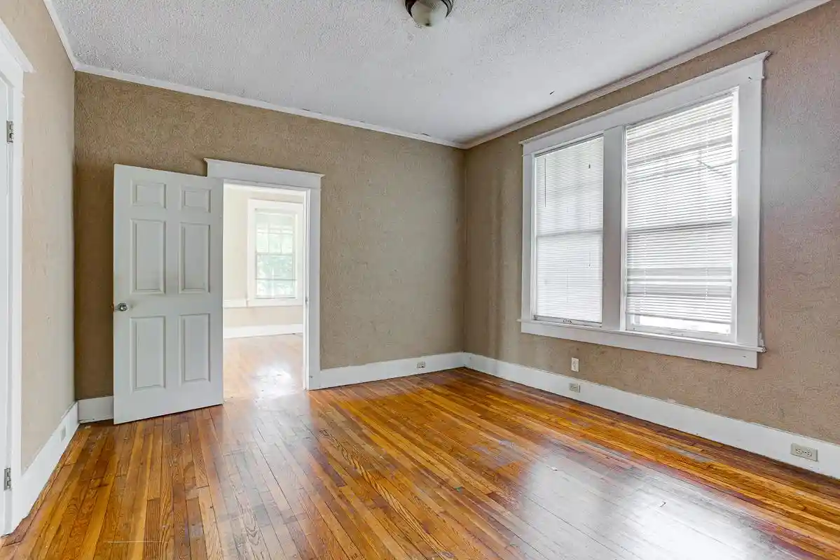 Photo 3 of Single family home for sale at 1371 S Parkway St, Memphis, TN 38106 | MLS# 10227731 | Listing updated on 2026-09-04
