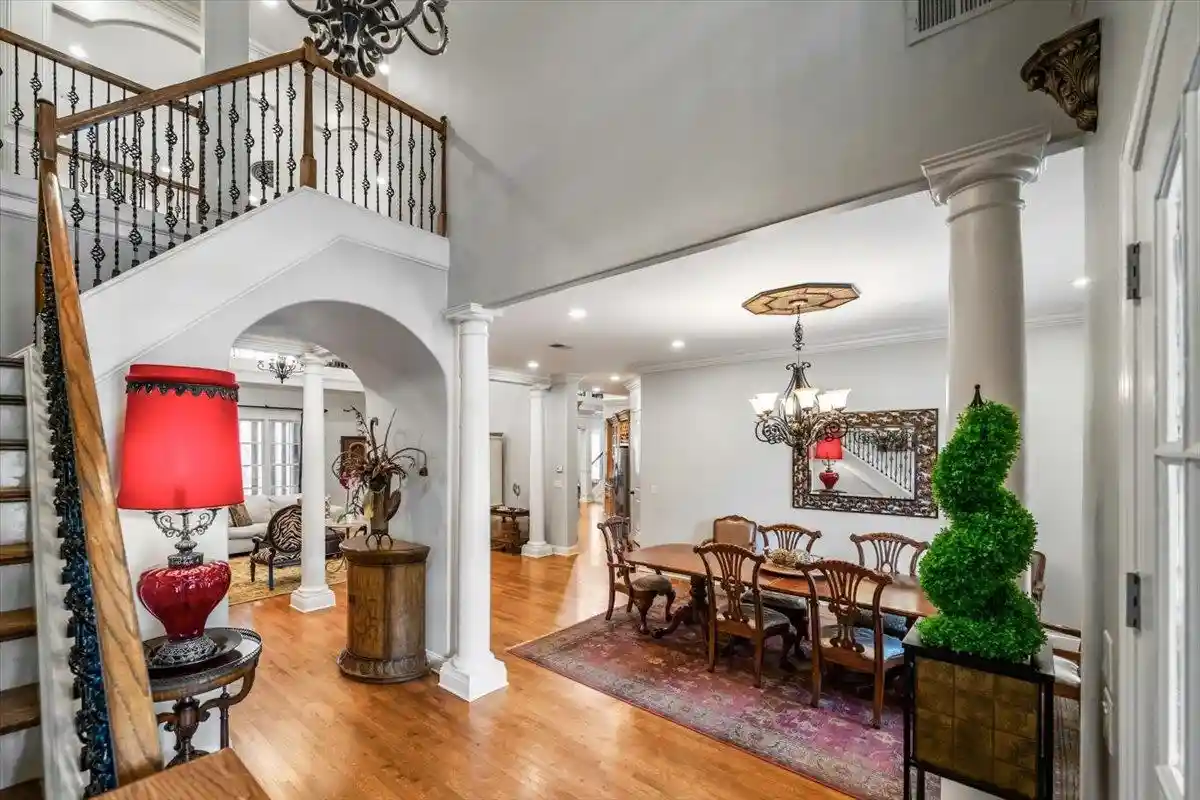 Photo 3 of Mansion for sale at 3128 Devonshire Way, Germantown, TN 38139 | MLS# 10227738 | Listing updated on 2026-09-16